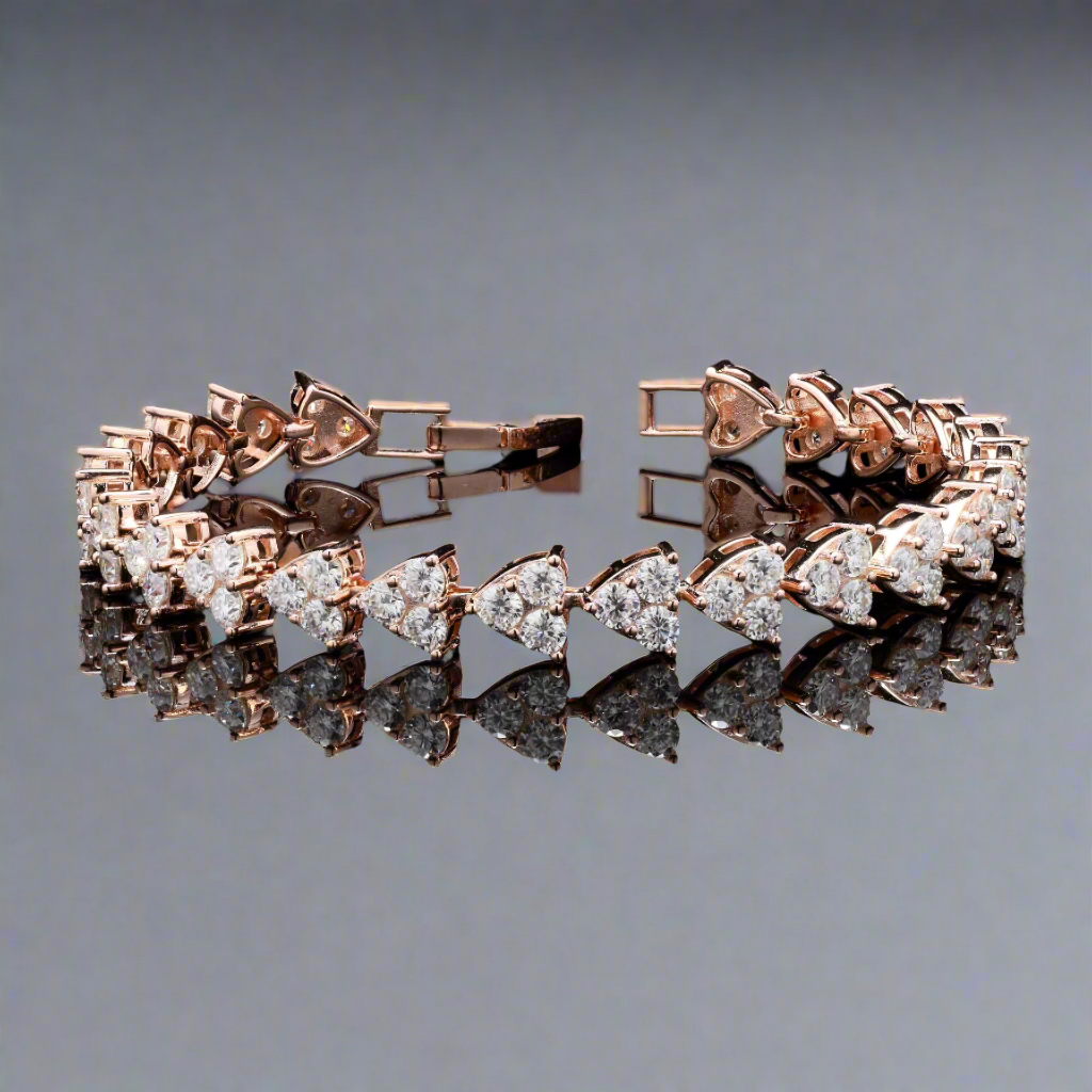 Heart Shape 925 Silver Moissanite Bracelet in 925 Silver