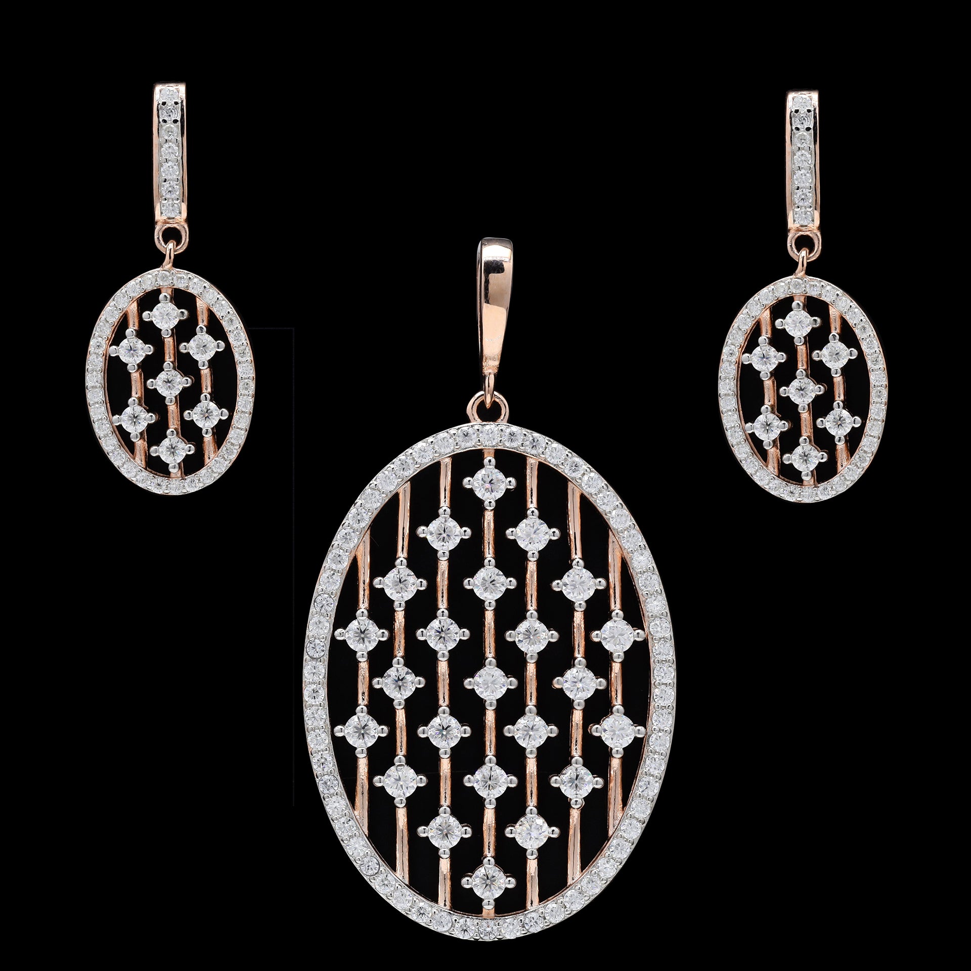 925 Silver Moissanite Round Cut Pendant Set for Gifting and Daily Wear