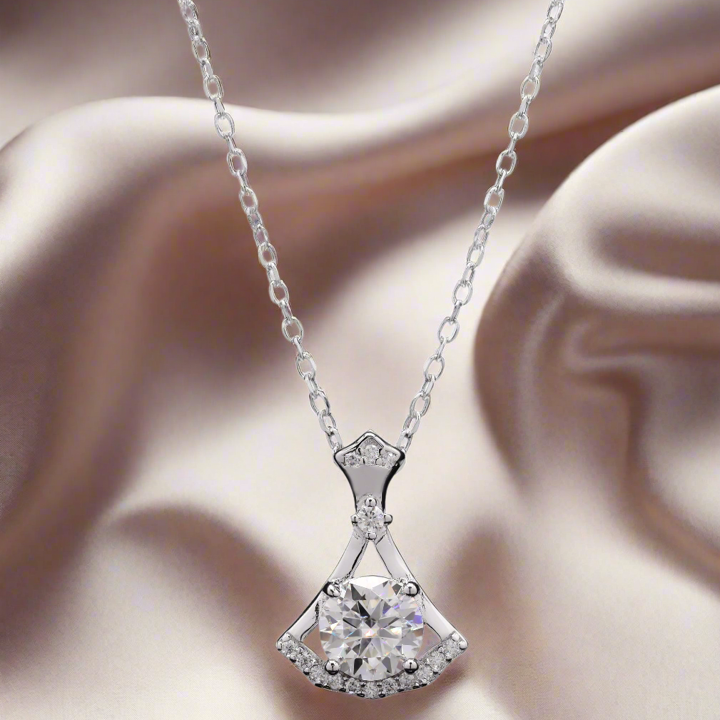 Moissanite Pendant, Round Cut Moissanite Pendant