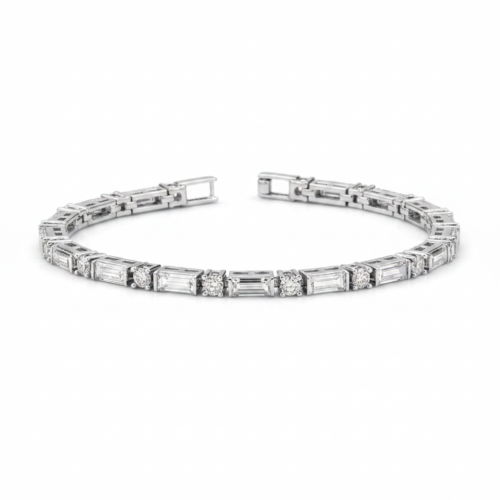 Round/Baguette Elegant Bracelet in 925 Silver