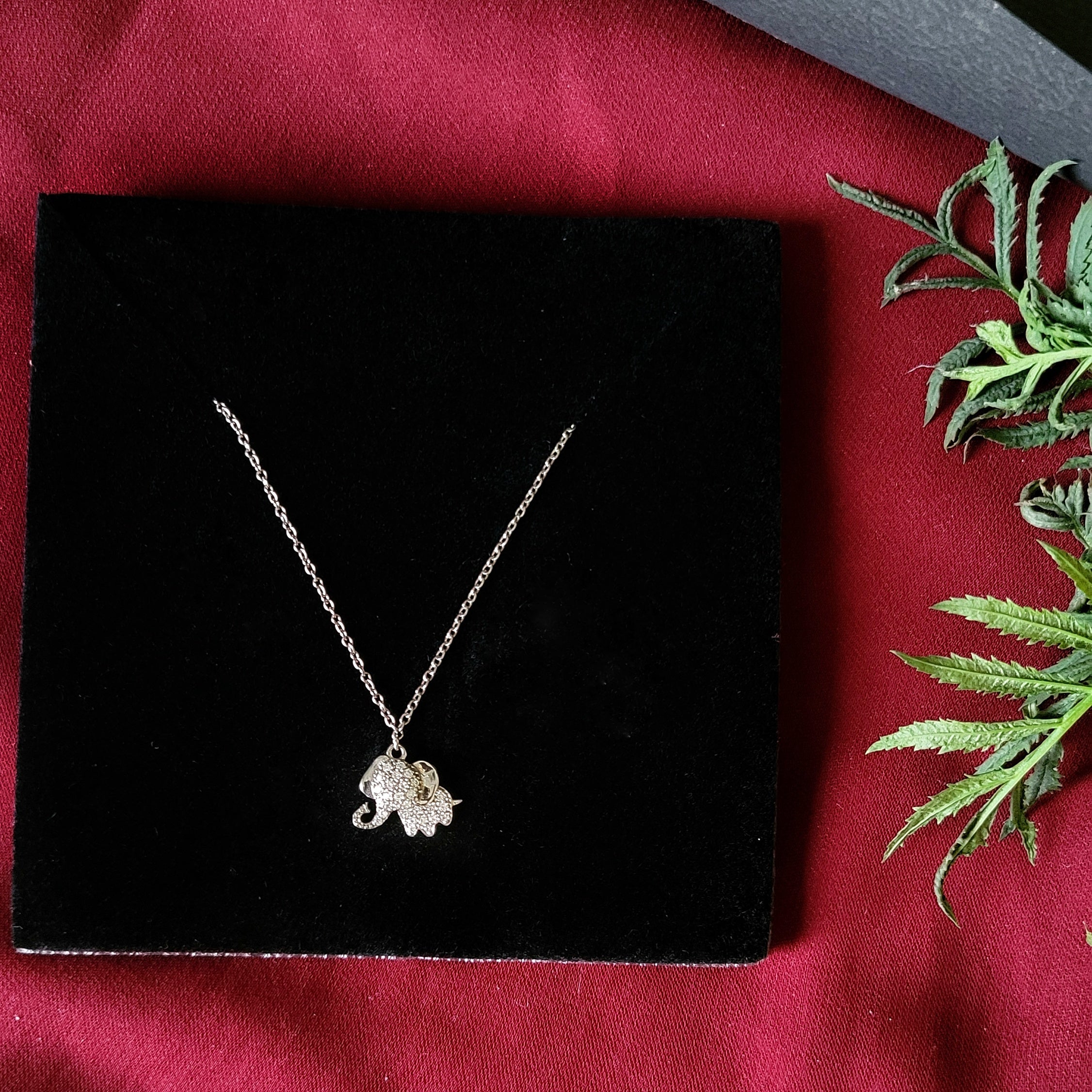 Sterling silver Elephant pendant with Moissanite Diamond