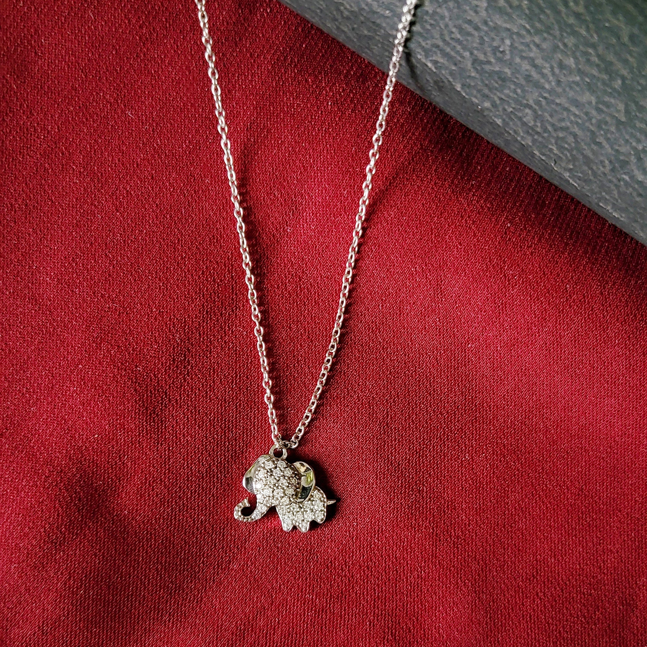 Sterling silver Elephant pendant with Moissanite Diamond