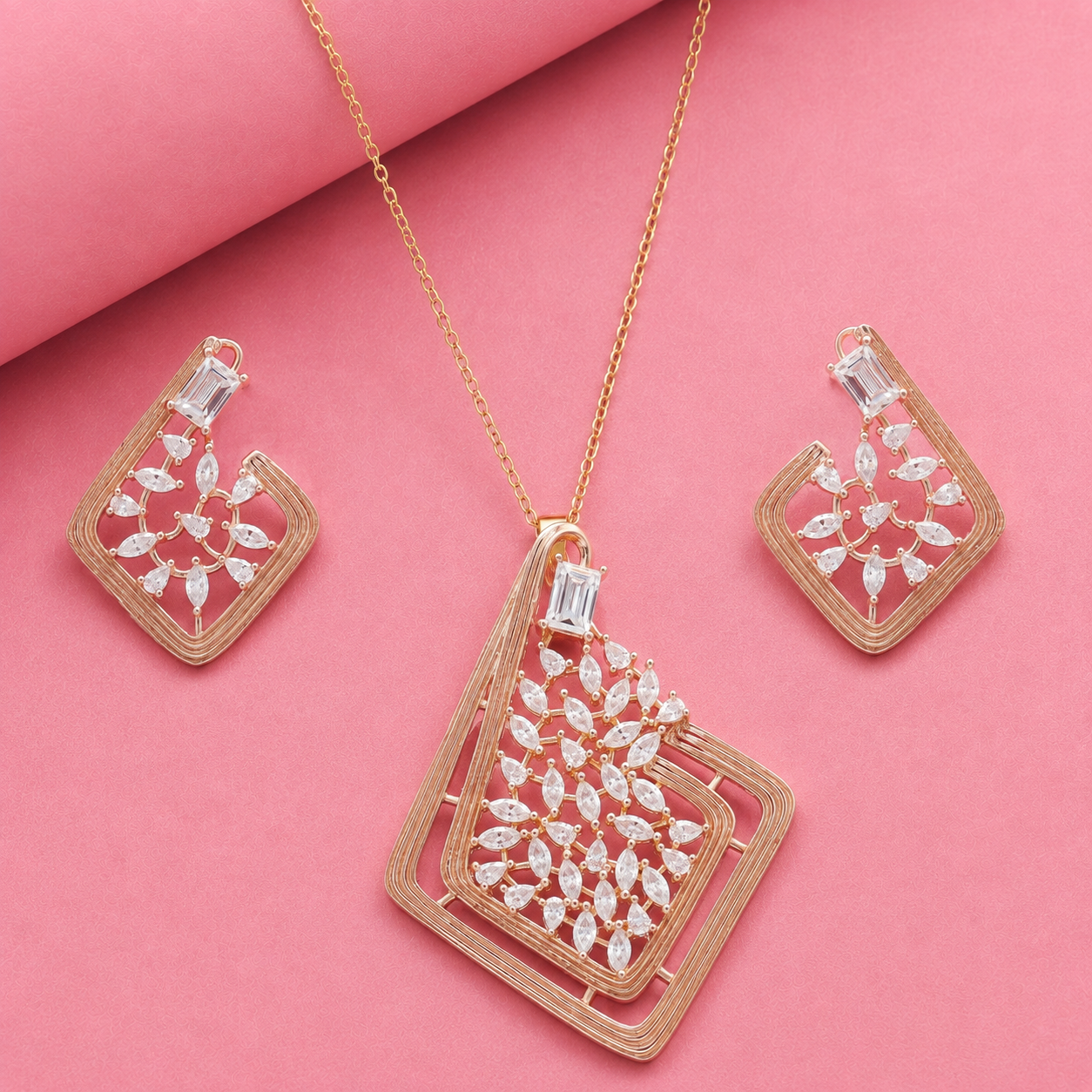 Blossom Bliss Sterling Silver Moissanite Pendant Set