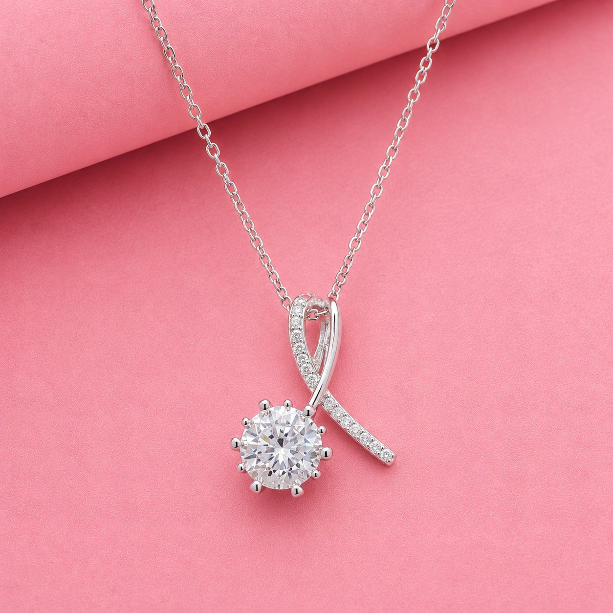 925 Sterling silver Moissanite Pendant in Sterling Silver