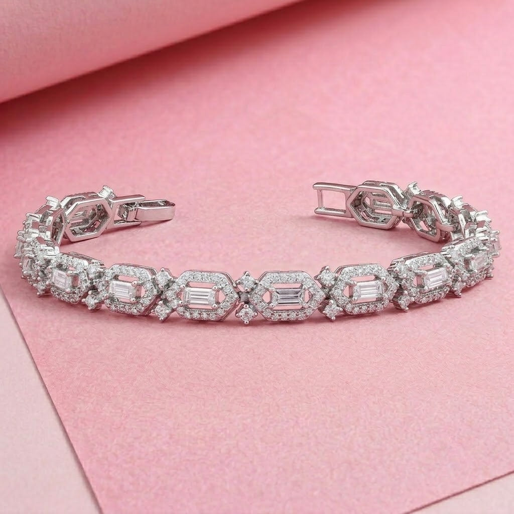 Vintage Luxe Moissanite Bracelet in 925 Silver for Women