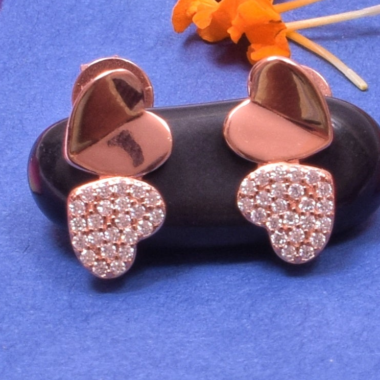 925 Sterling Silver Rose Gold-Plated Hearts Shaped Stud Earrings
