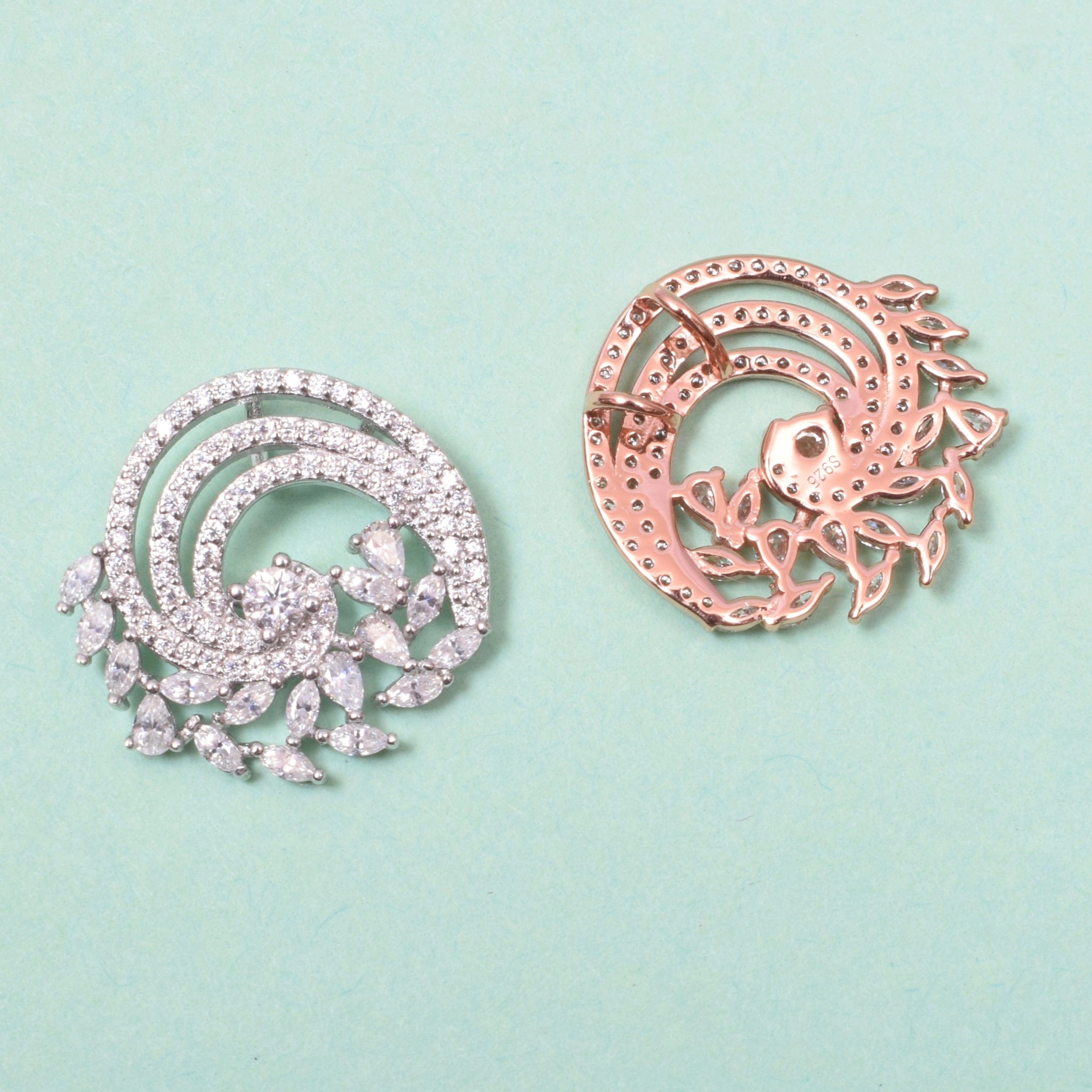 Mistletoe Silver Pendant in Moissanite Diamond