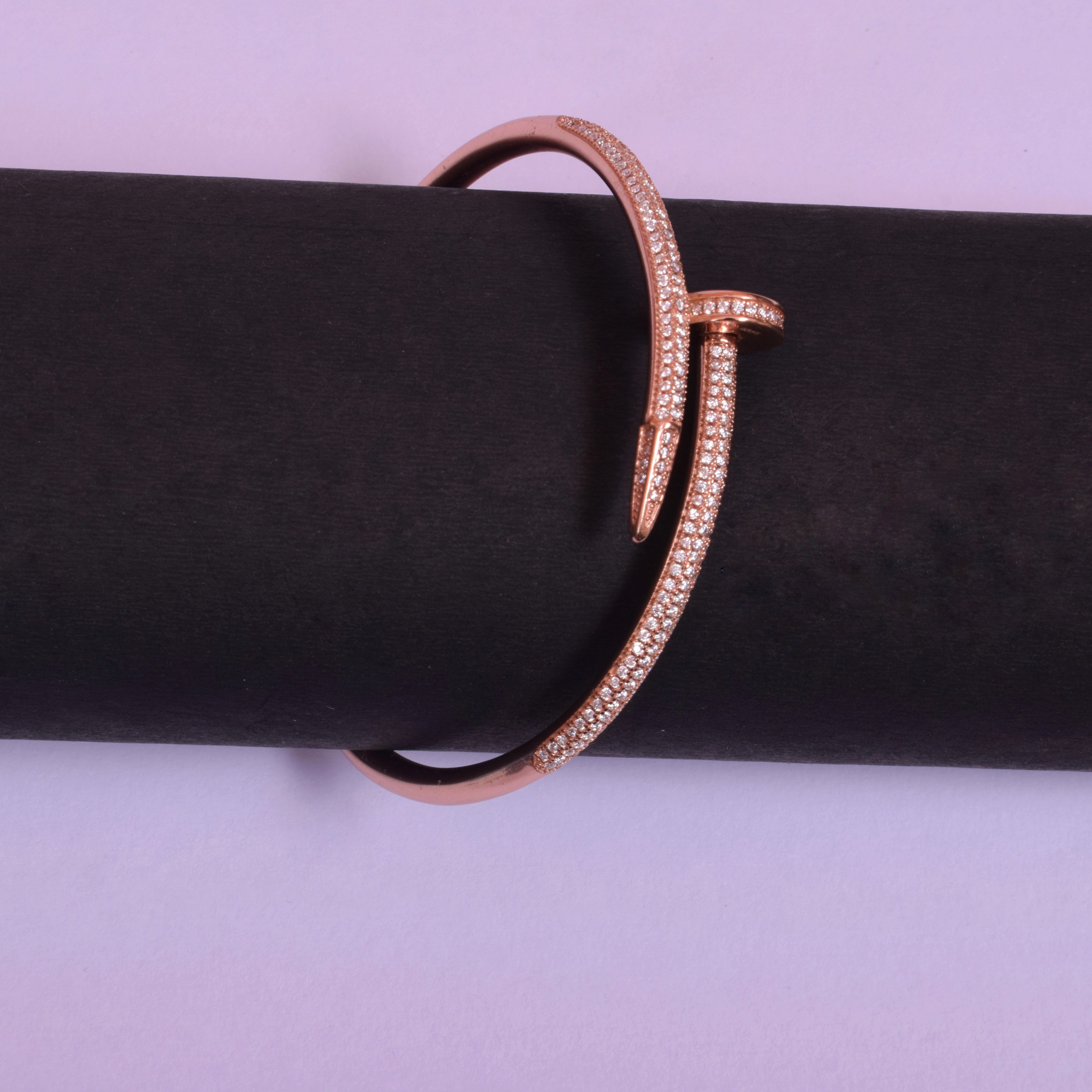 Khushi Kapoor Inspired Exclusive Openable Moissanite Diamond Bracelet