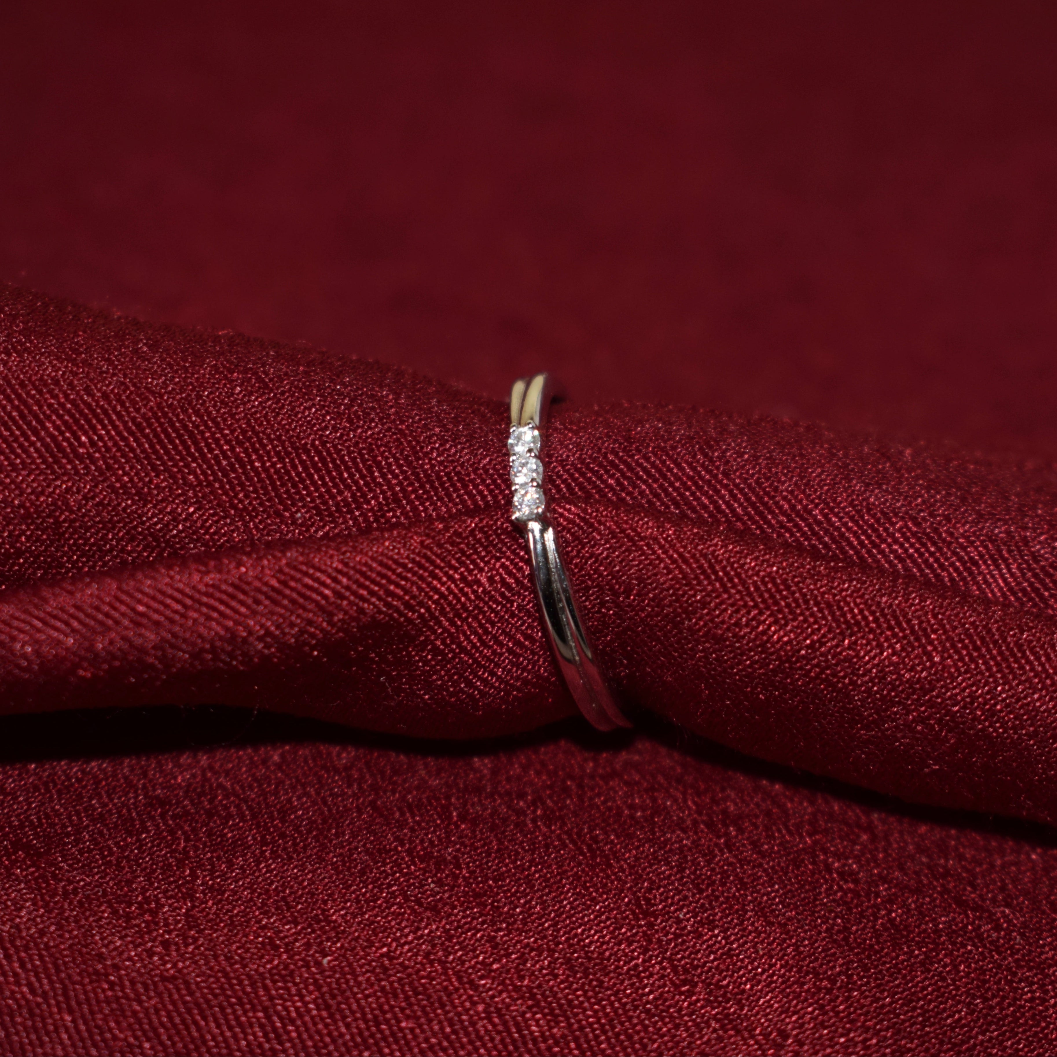 Minimal 3 stone Moissanite Ring