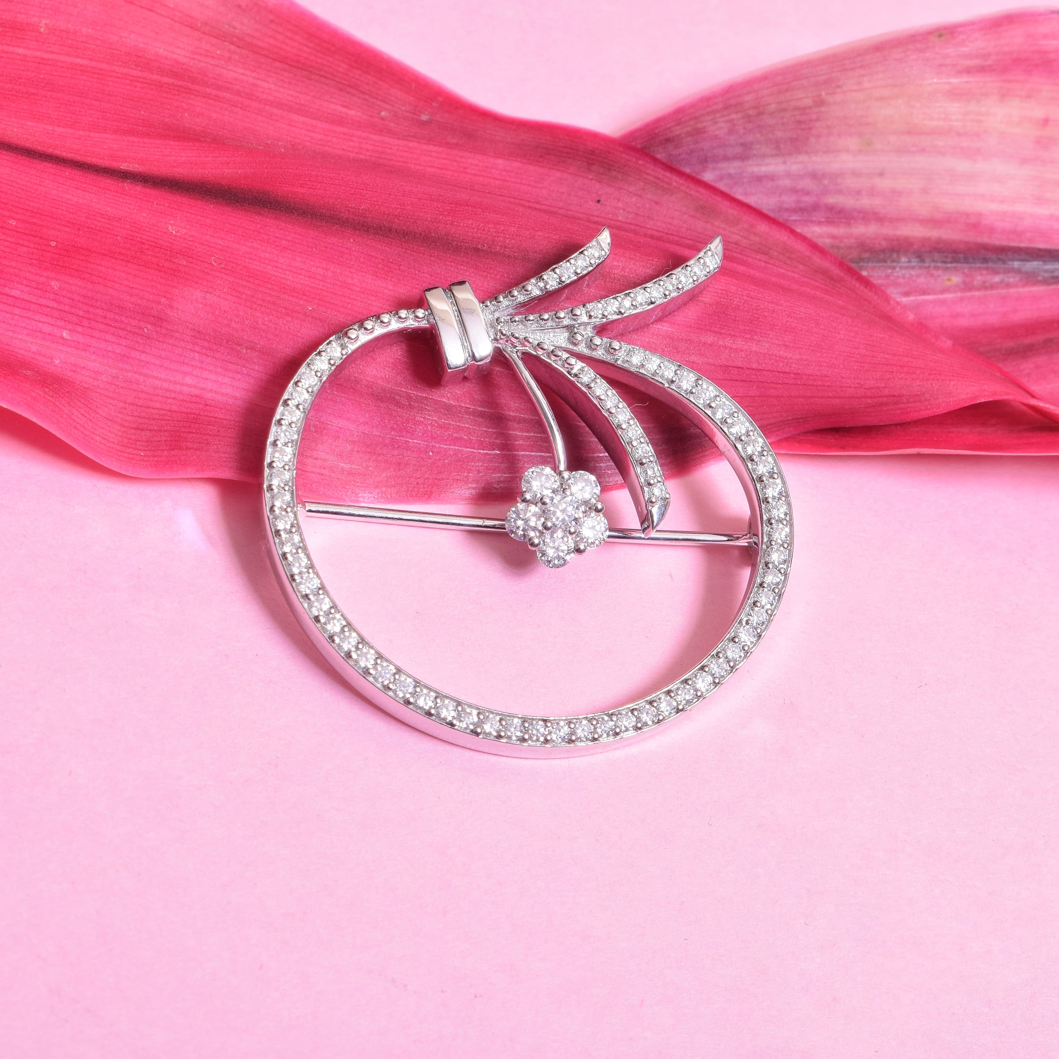 Elegant Apple Design Moissanite Brooch Pin for Men’s Suit or Kurta