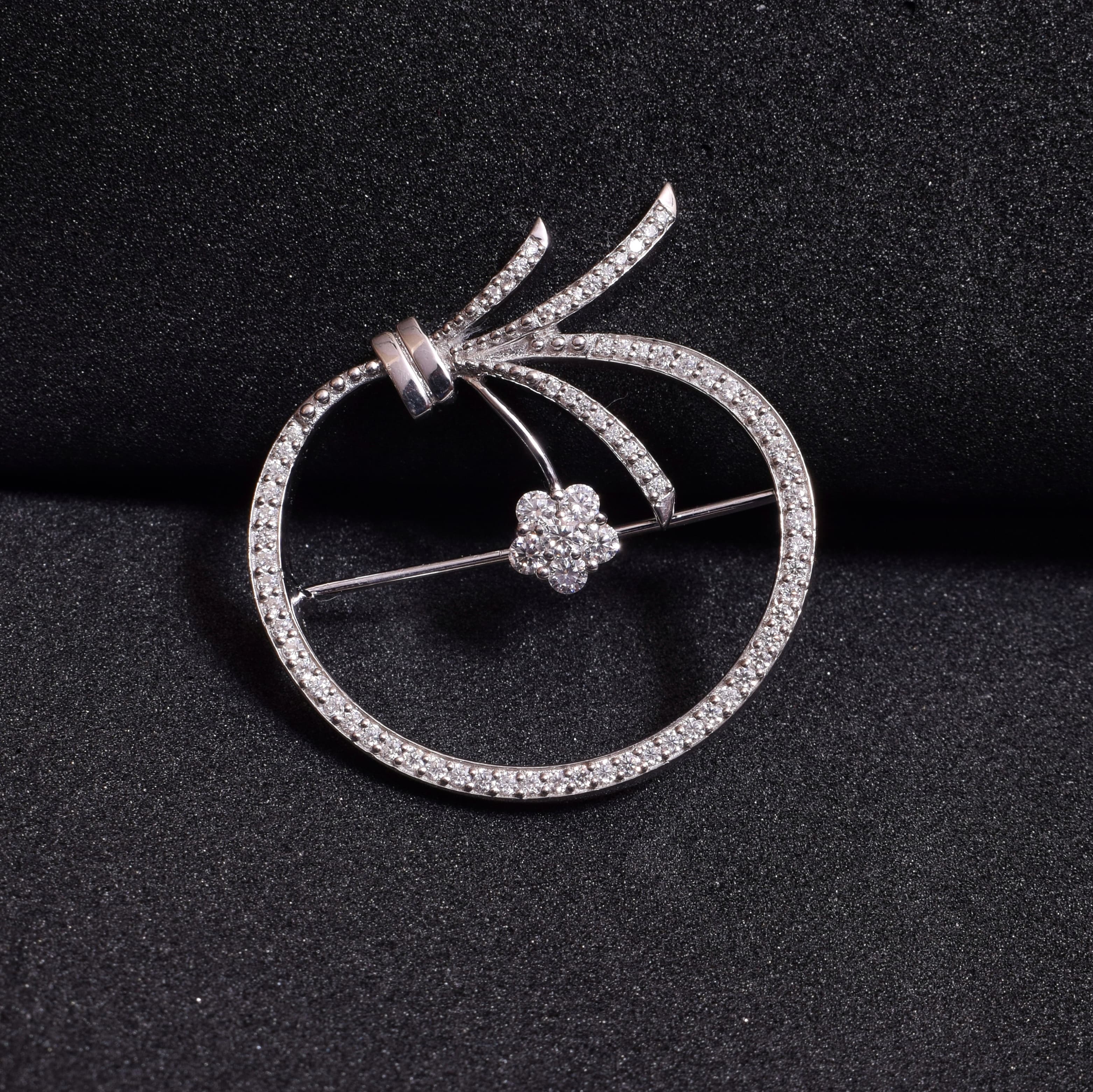 Elegant Apple Design Moissanite Brooch Pin for Men’s Suit or Kurta