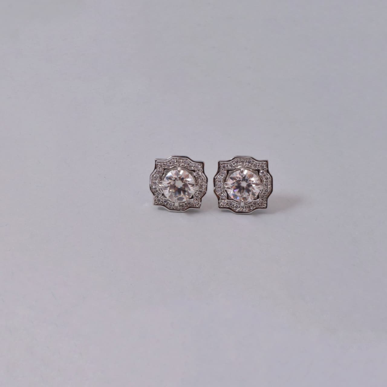 Sparkling Treasure Round Sterling Silver Moissanite Studs Earring
