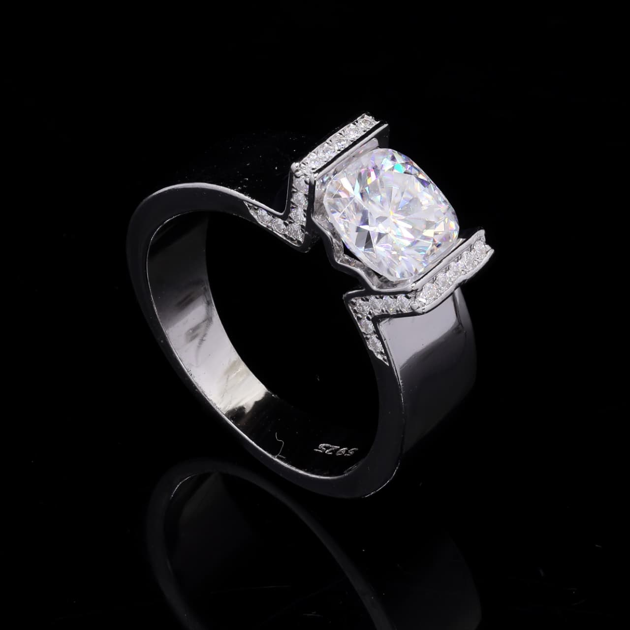 Starlit Crown Silver Moissanite Ring