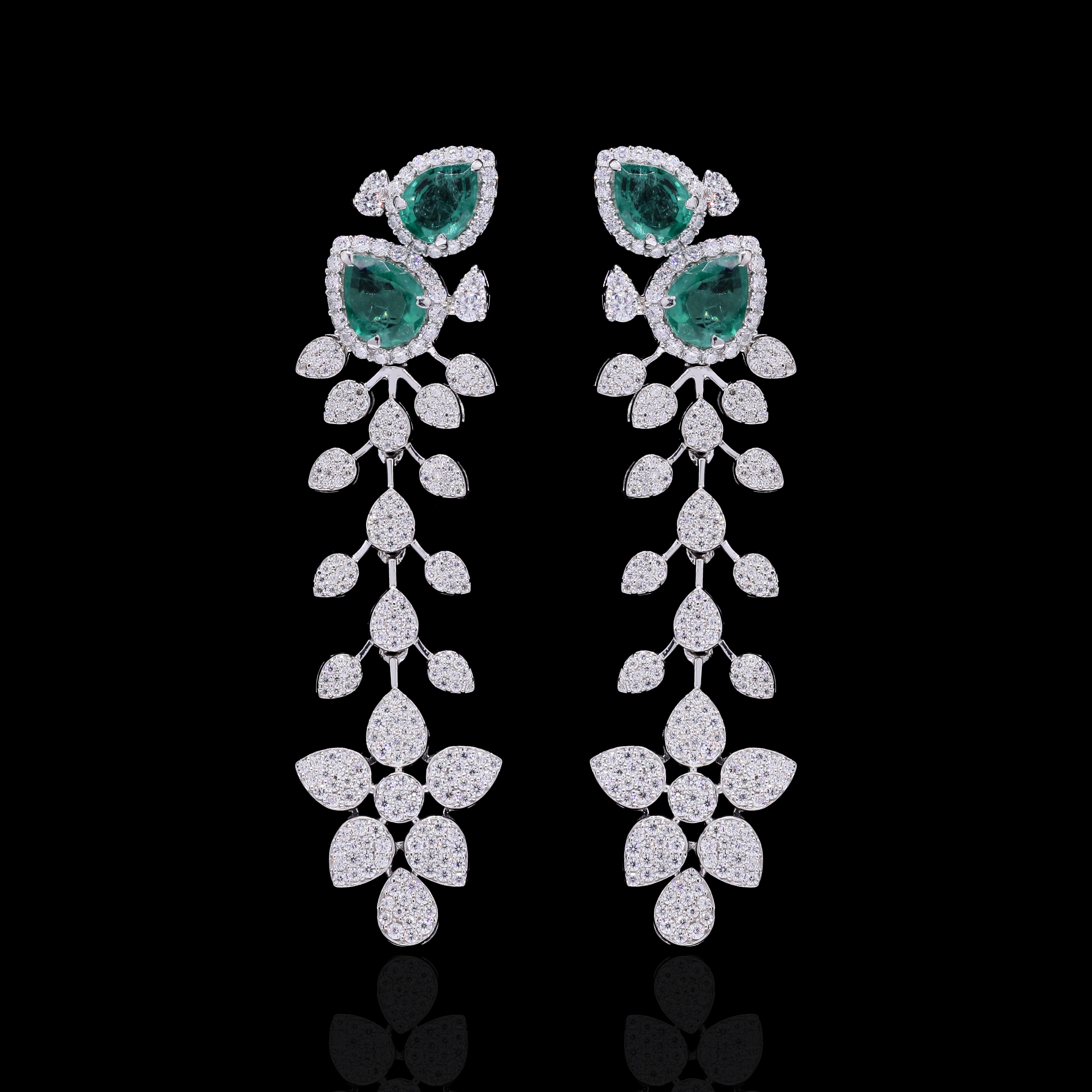 925 Silver & Moissanite with Lab Grown Emerald Necklace, Bridal wear
