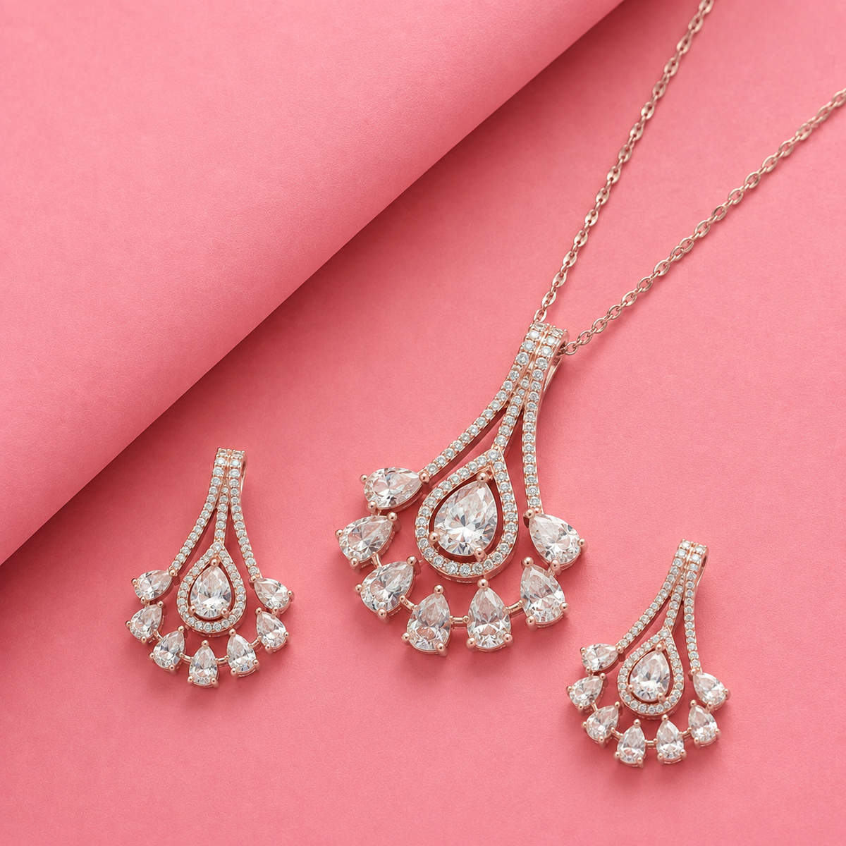 Sadabahar Sterling Silver Moissanite Pendant set