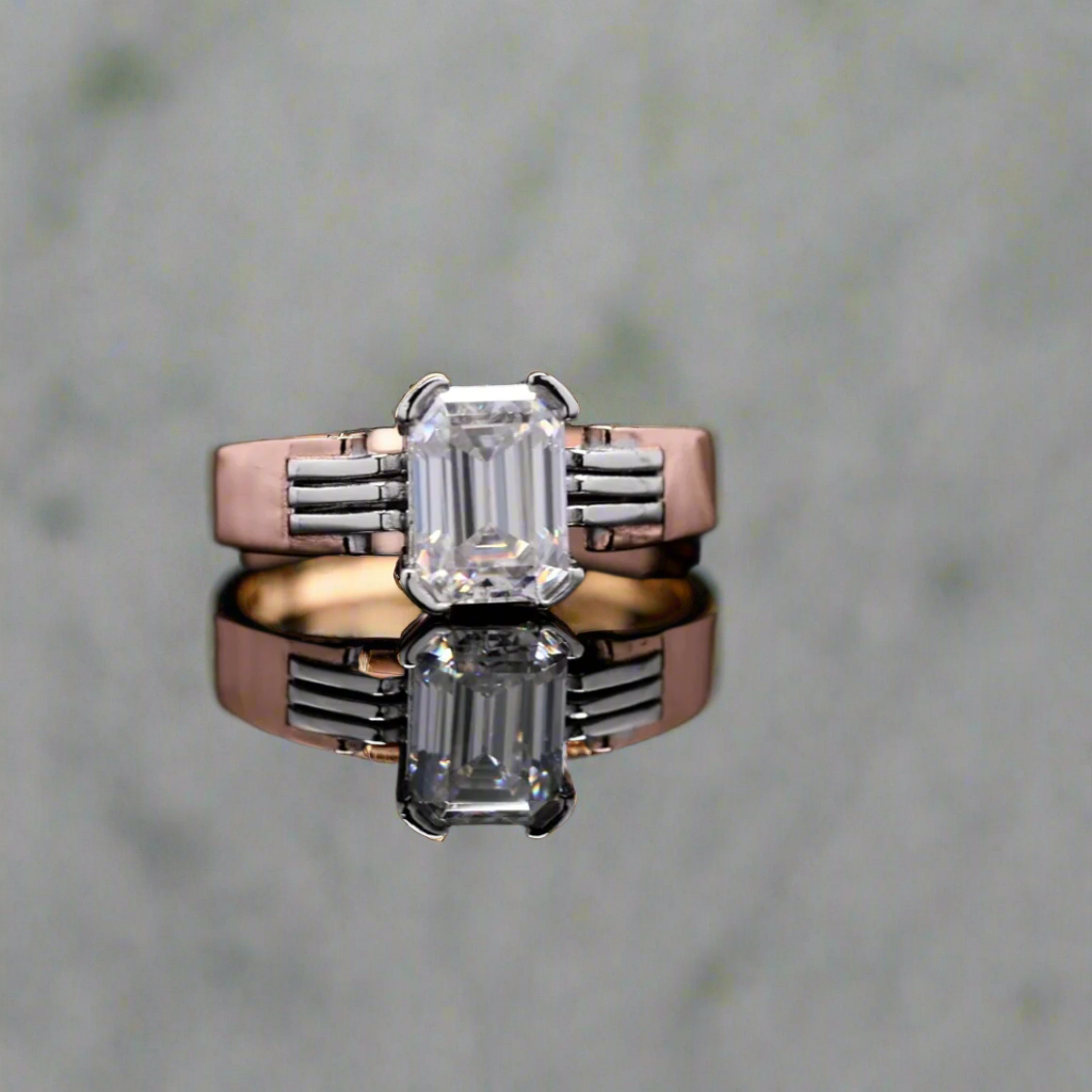 Unisex Emerald 1 Carat Solitaire Ring in Sterling Silver with Moissanite