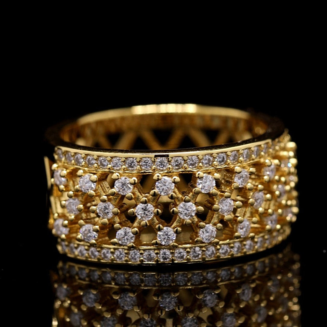 Moissanite Fern Band Ring in yellow Gold Rhodium