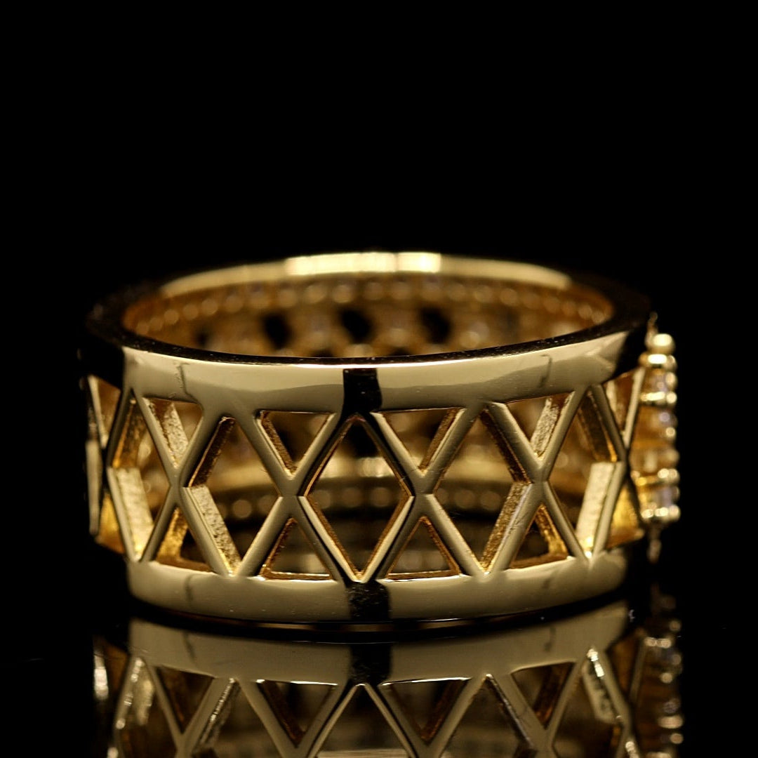 Moissanite Fern Band Ring in yellow Gold Rhodium
