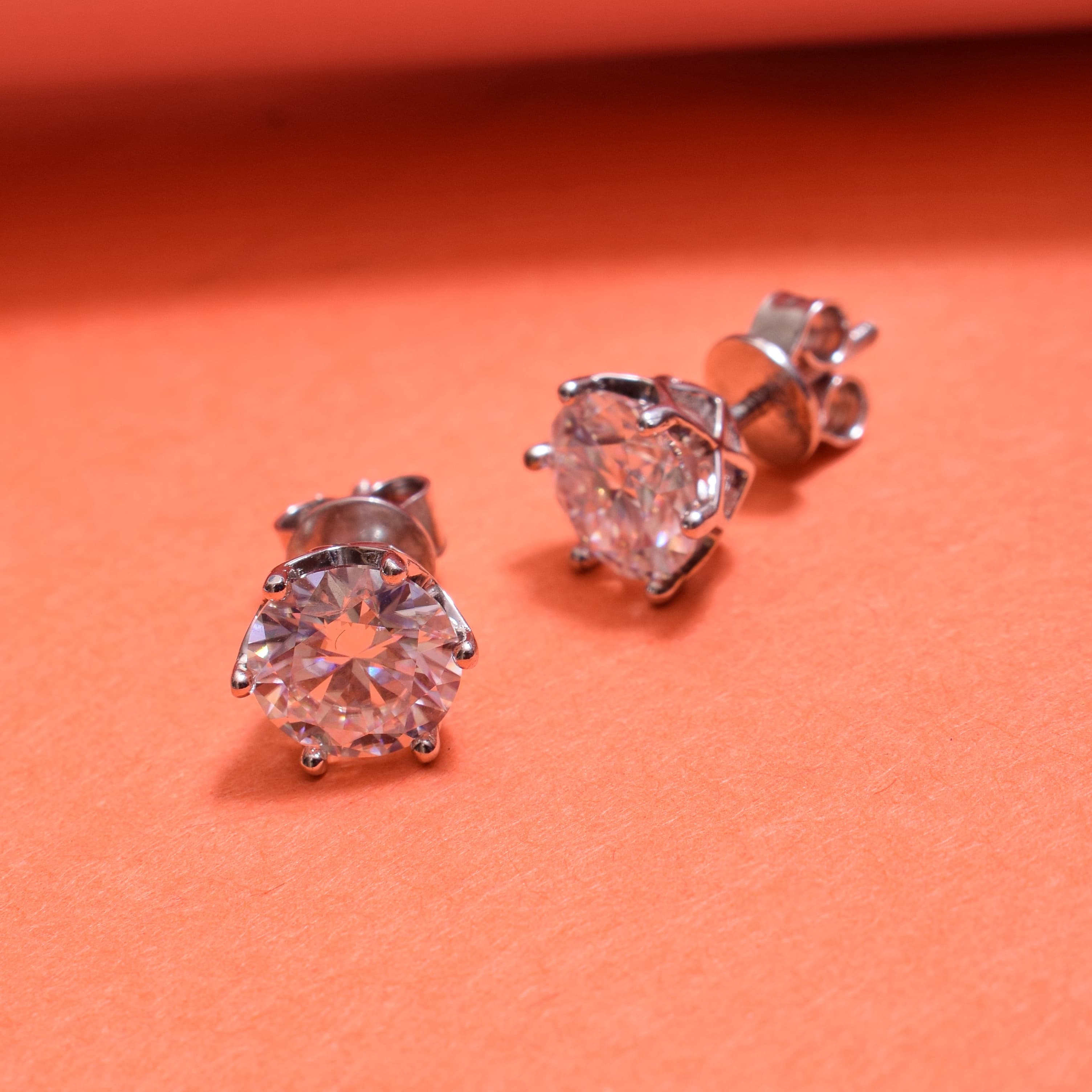 Infinity Glow Round Studs in Moissanite with Sterling silver, 3 Carat