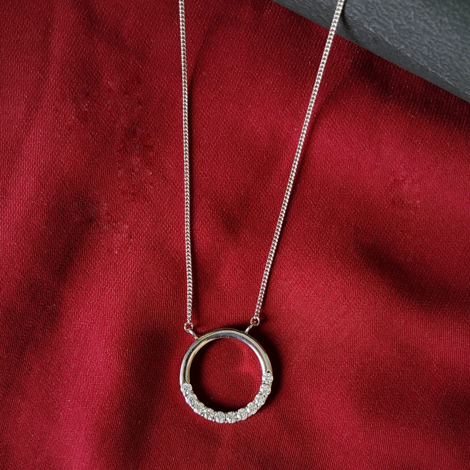 Round Moissanite Pendant in Silver