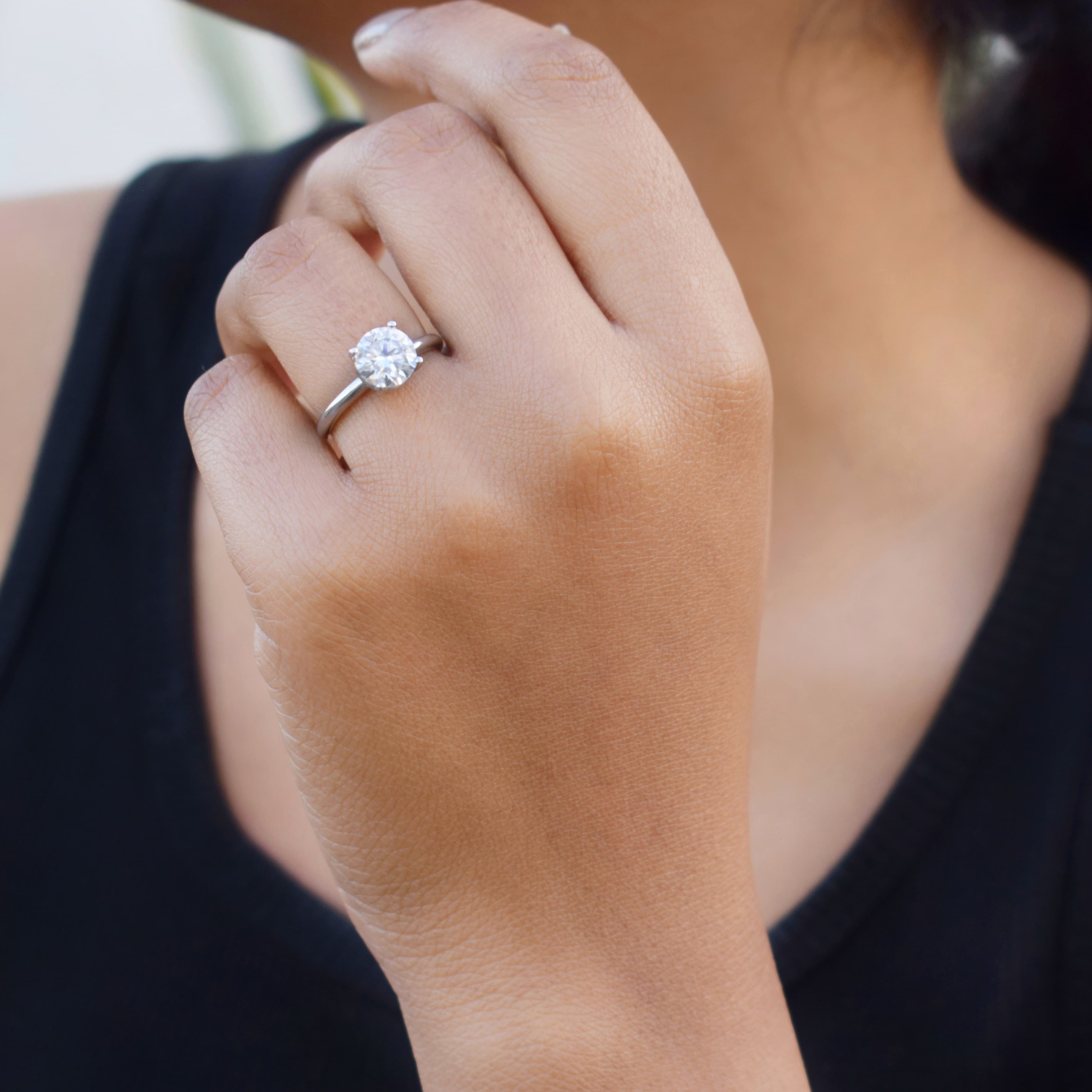 Solitaire Royal Love Silver Ring