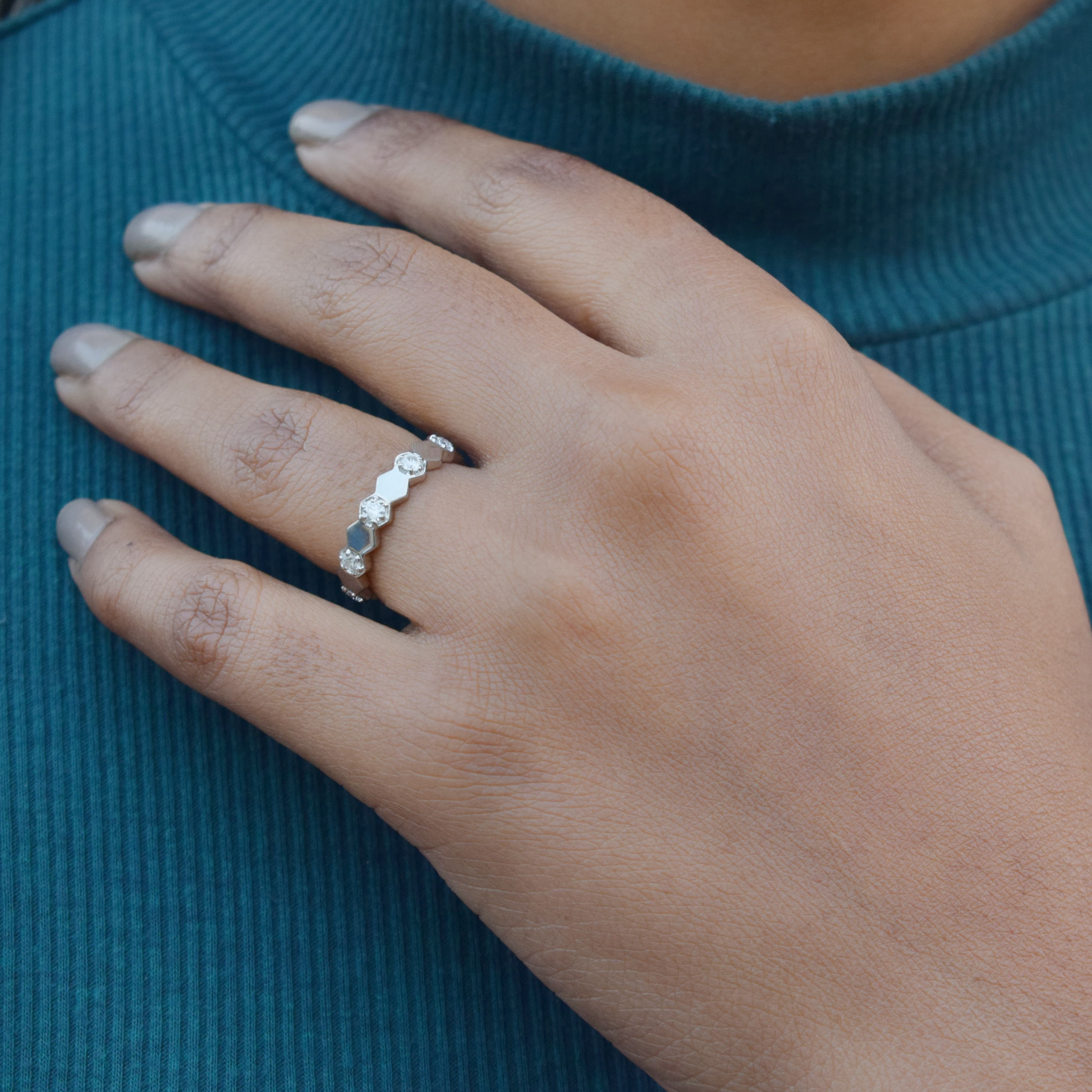 Pure Glow ring Band in Sterling Silver with Moissanite