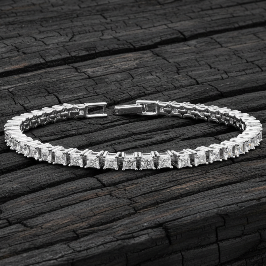 Princess cut Tennis Bracelet in Silver with Moissanite