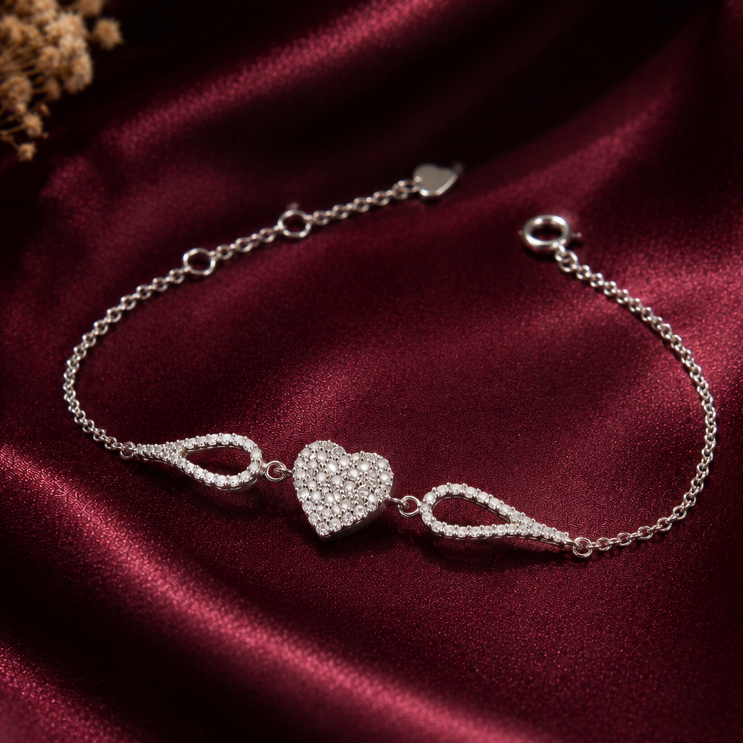 Luxe Heart Adjustable Bracelet in Sterling Silver with Moissanite