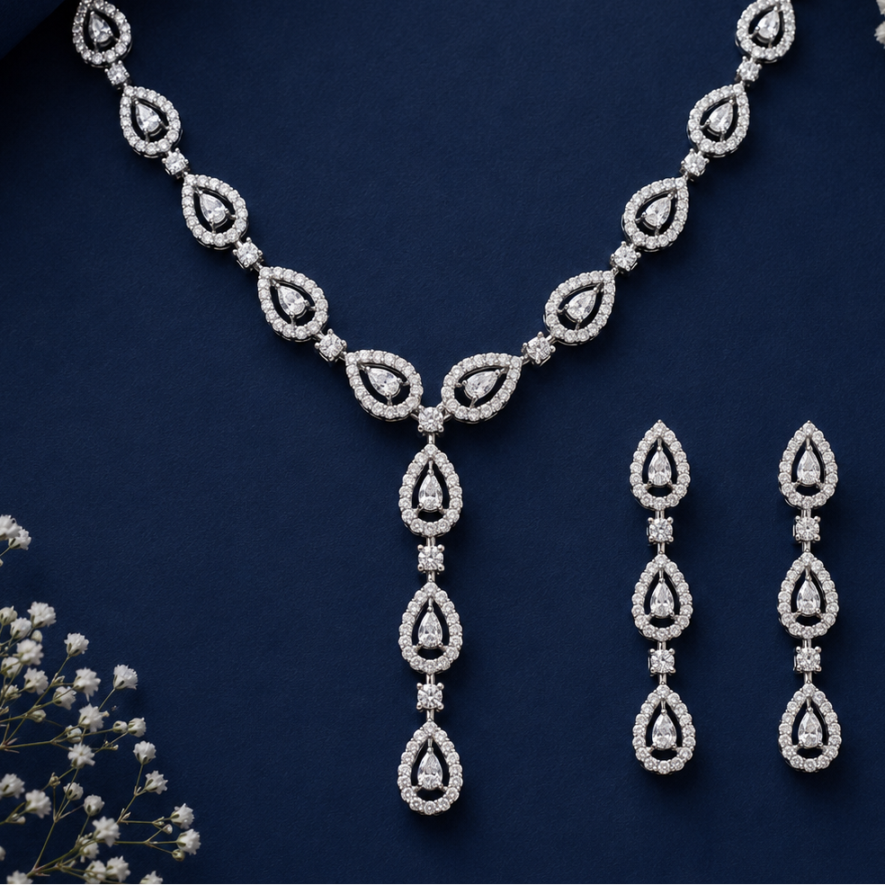 Elegant Spark Necklace with Moissanite in 925 Silver