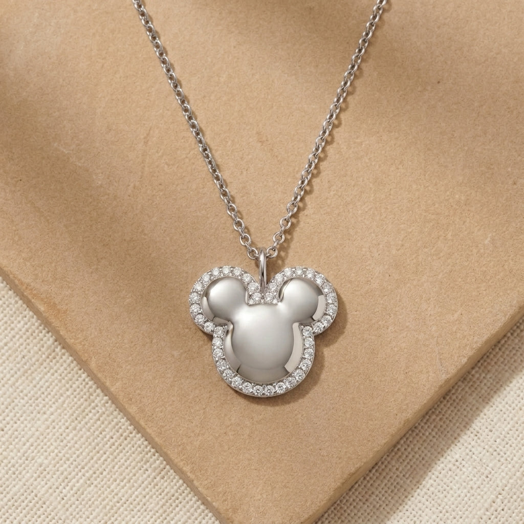 Teddy Pendant in Sterling Silver with Moissanite