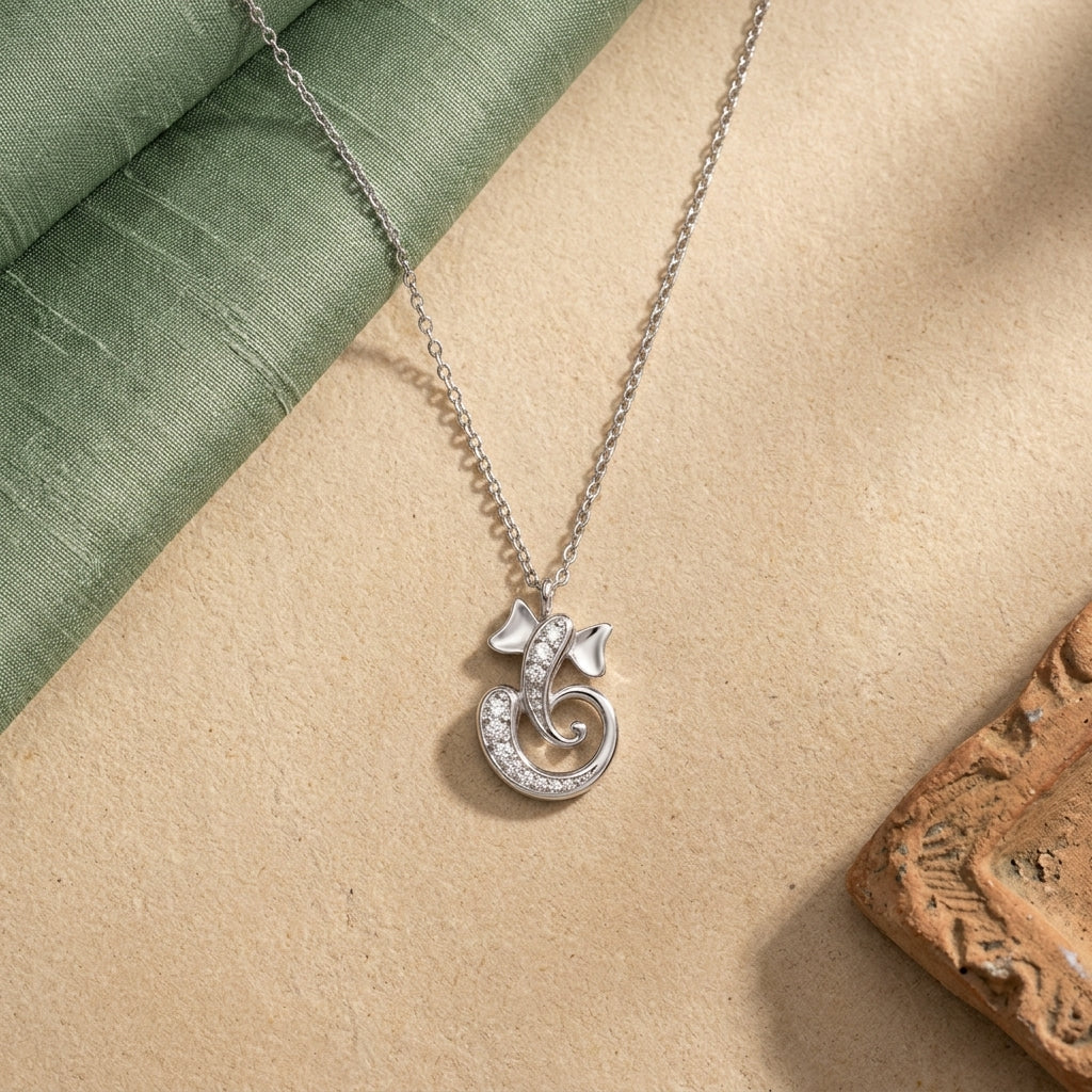 Ganesh ji Vighnaharta Pendant in 925 Silver with Moissanite