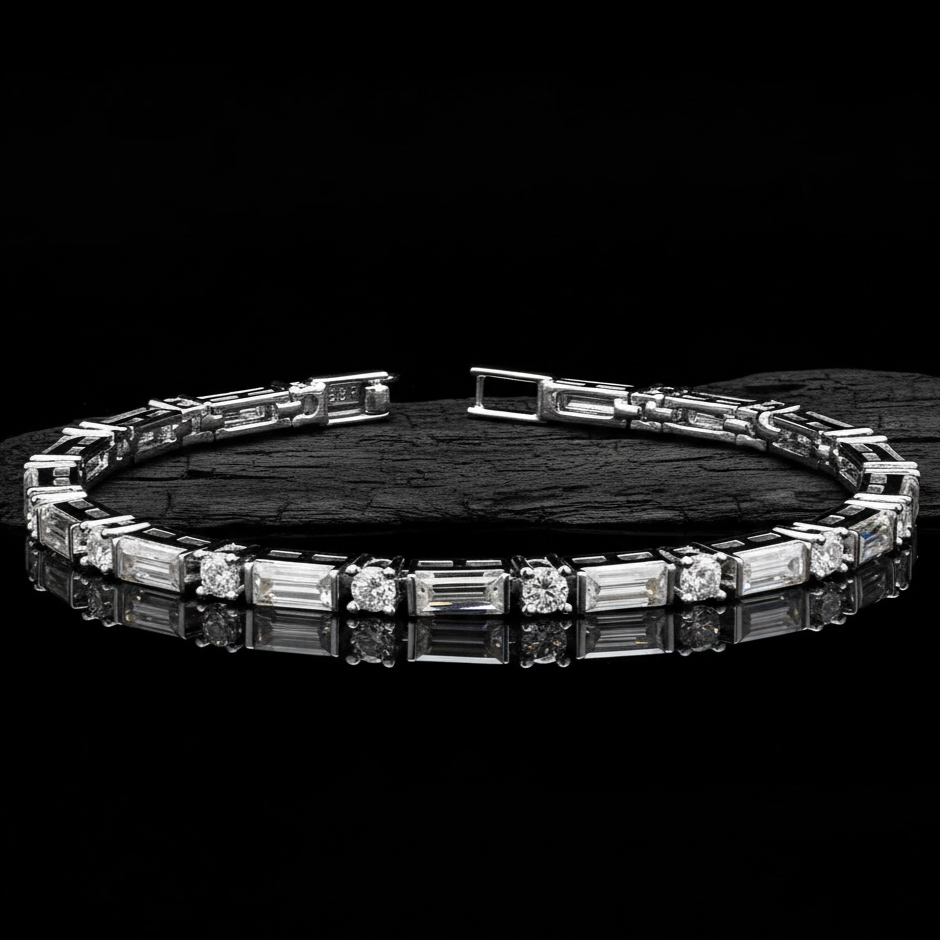 Round/Baguette Elegant Bracelet in 925 Silver