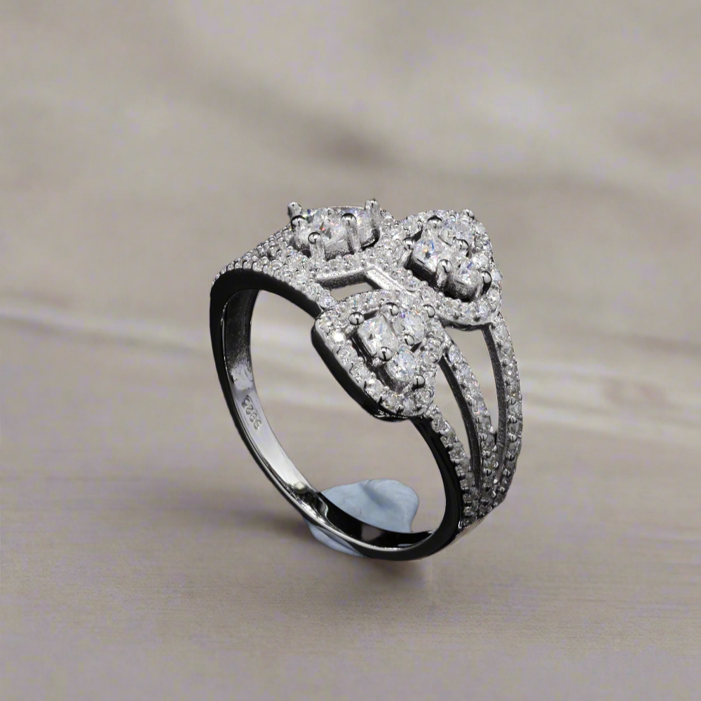 3 Heart Ring