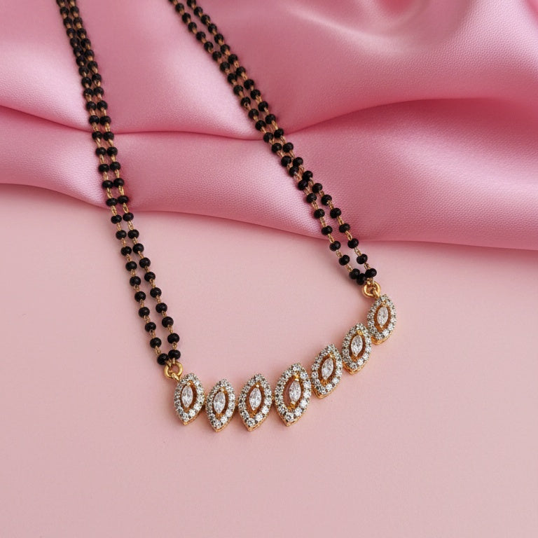 Noor Line Moissanite Mangalsutra in 925 Silver with Rhodium Plating |  Everyday Wear Mangalsutra