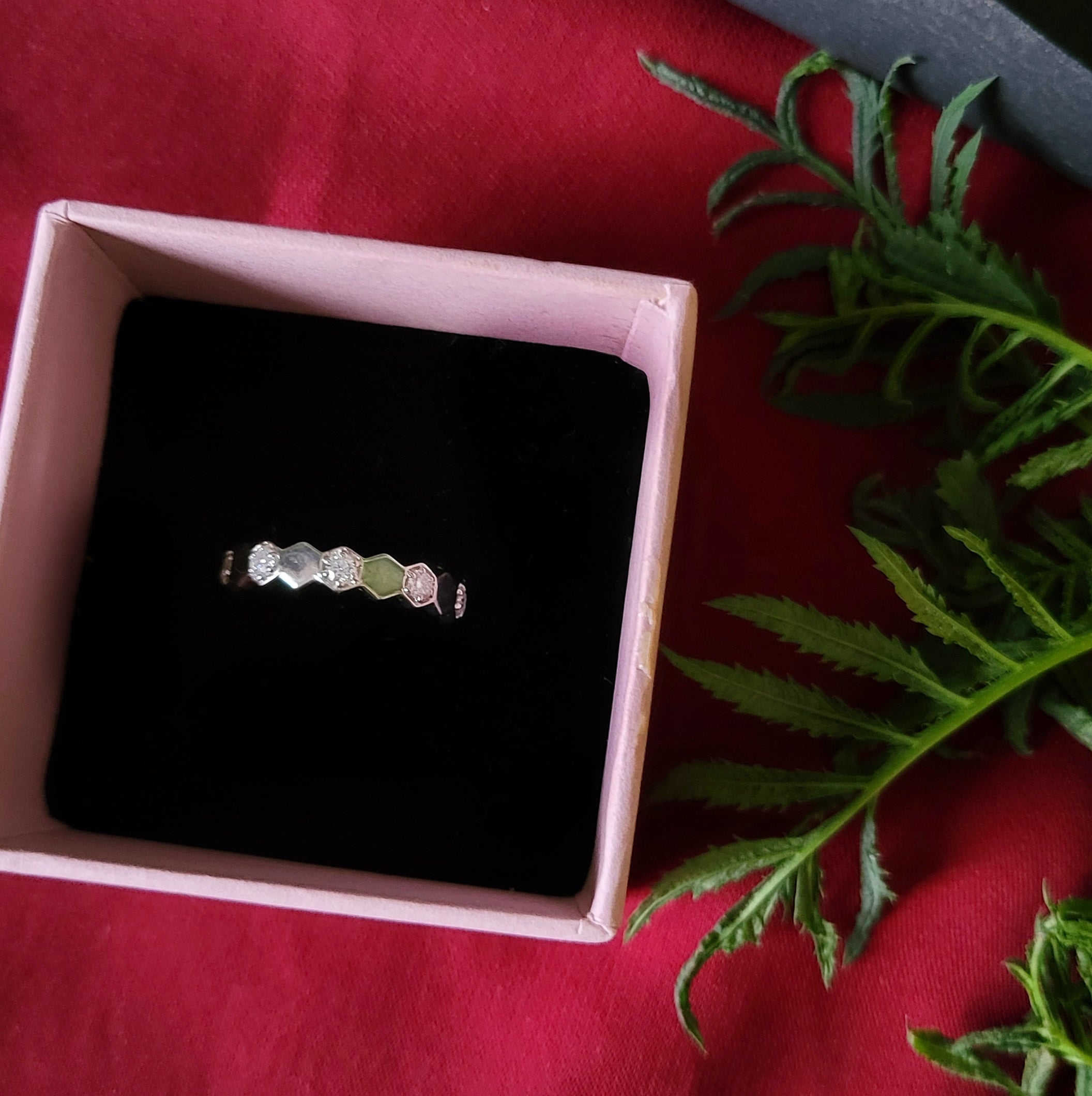 Pure Glow ring Band