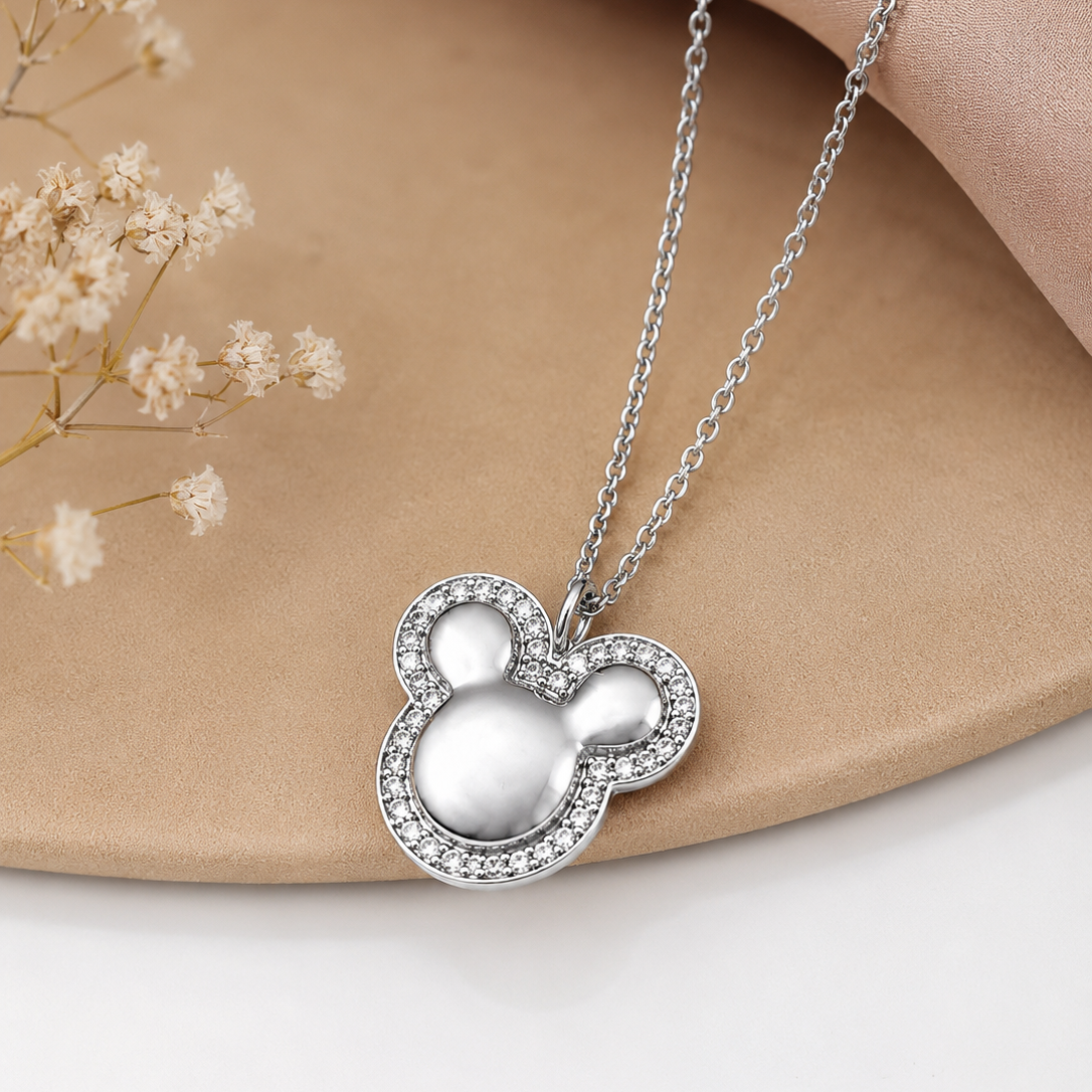 Teddy Pendant in Sterling Silver with Moissanite