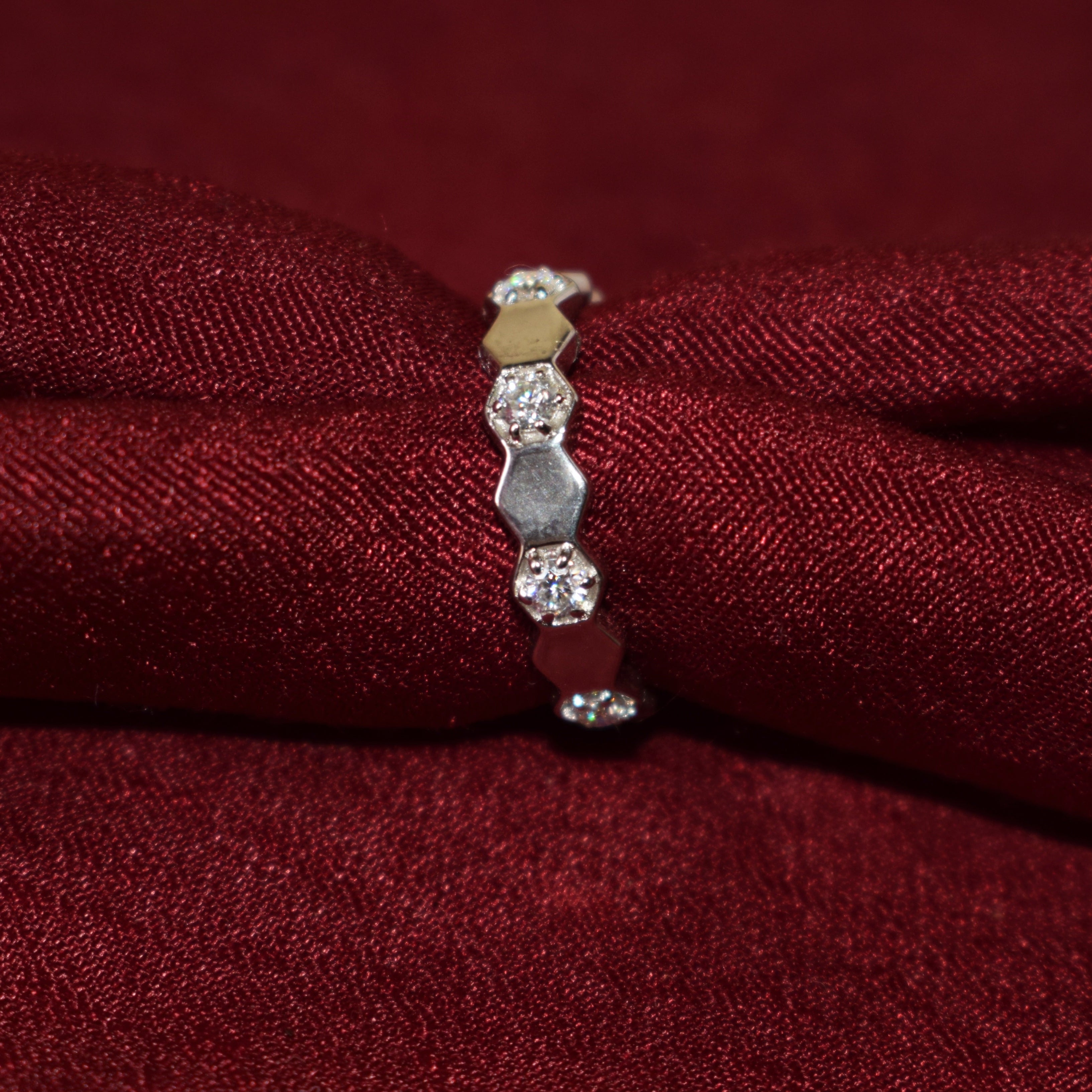 Pure Glow ring Band