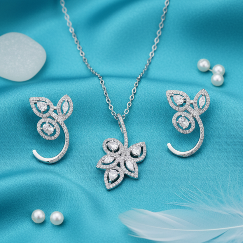 925 Silver Petal Sparkle Moissanite Pendant Set