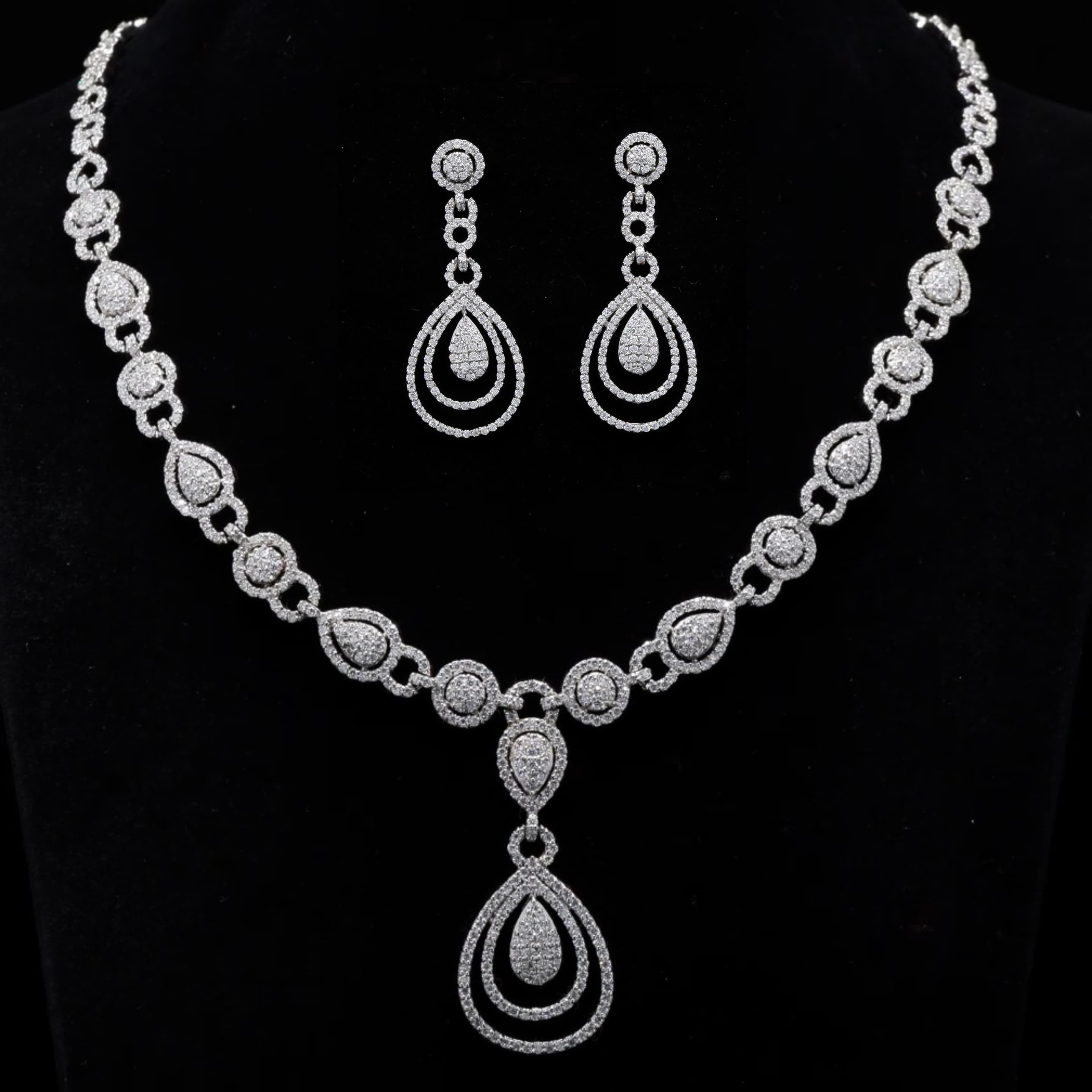 Cocktail Spark Moissanite Necklace in 925 Silver
