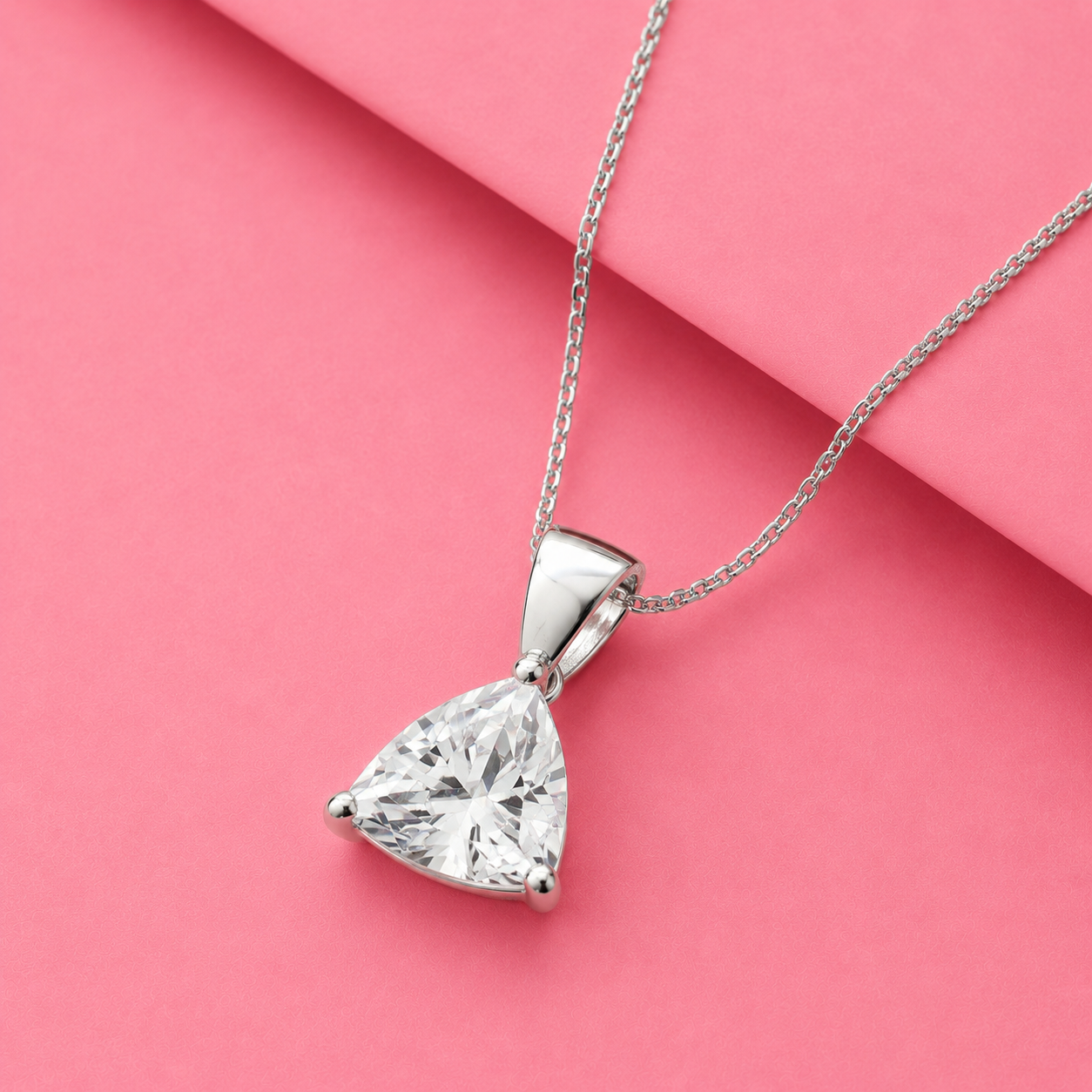 Meadow magic Moissanite Pendant in Silver