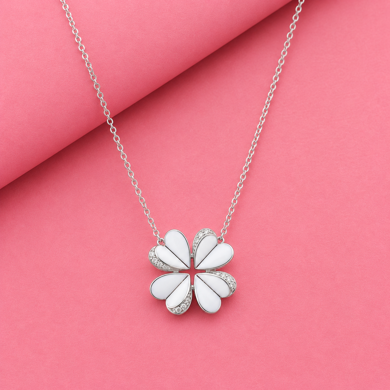 Flower pattern Moissanite Pendant in Sterling SIlver
