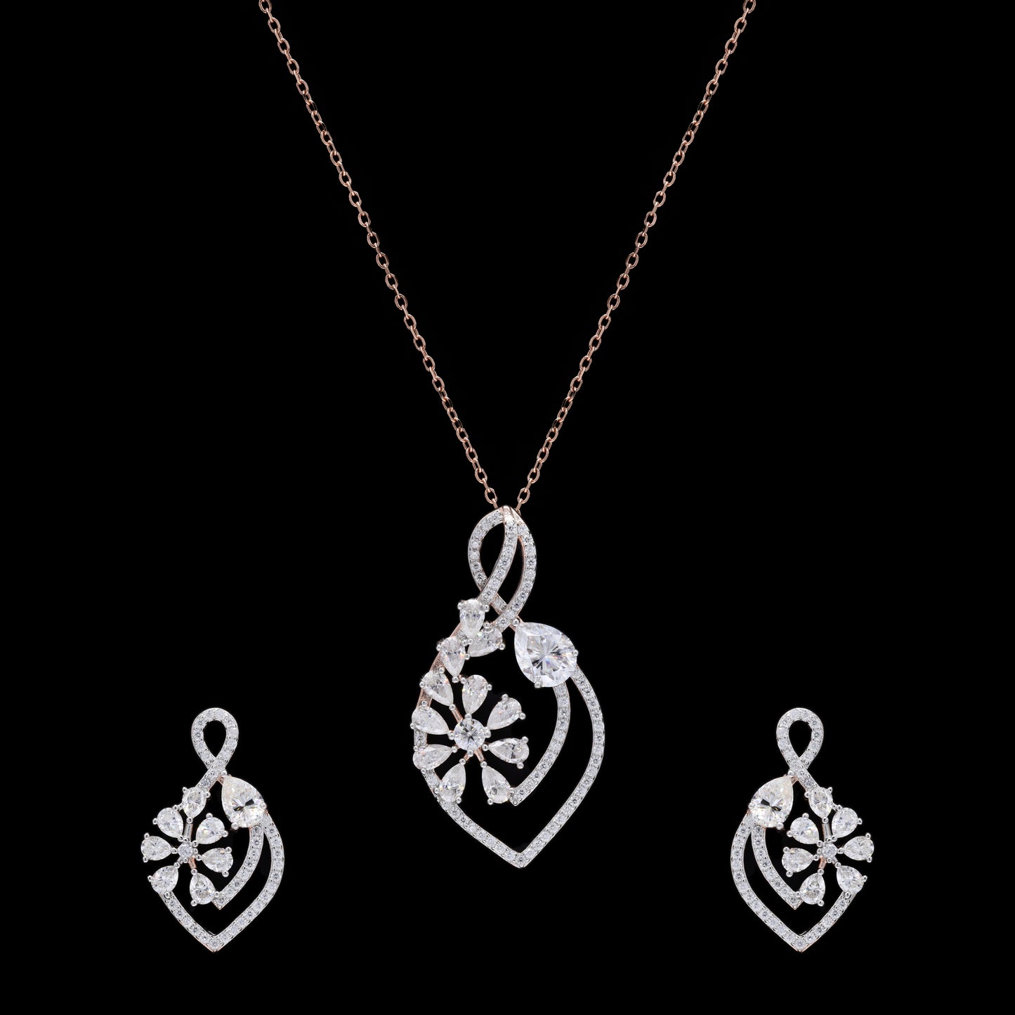 Pema Moissanite Pendant set