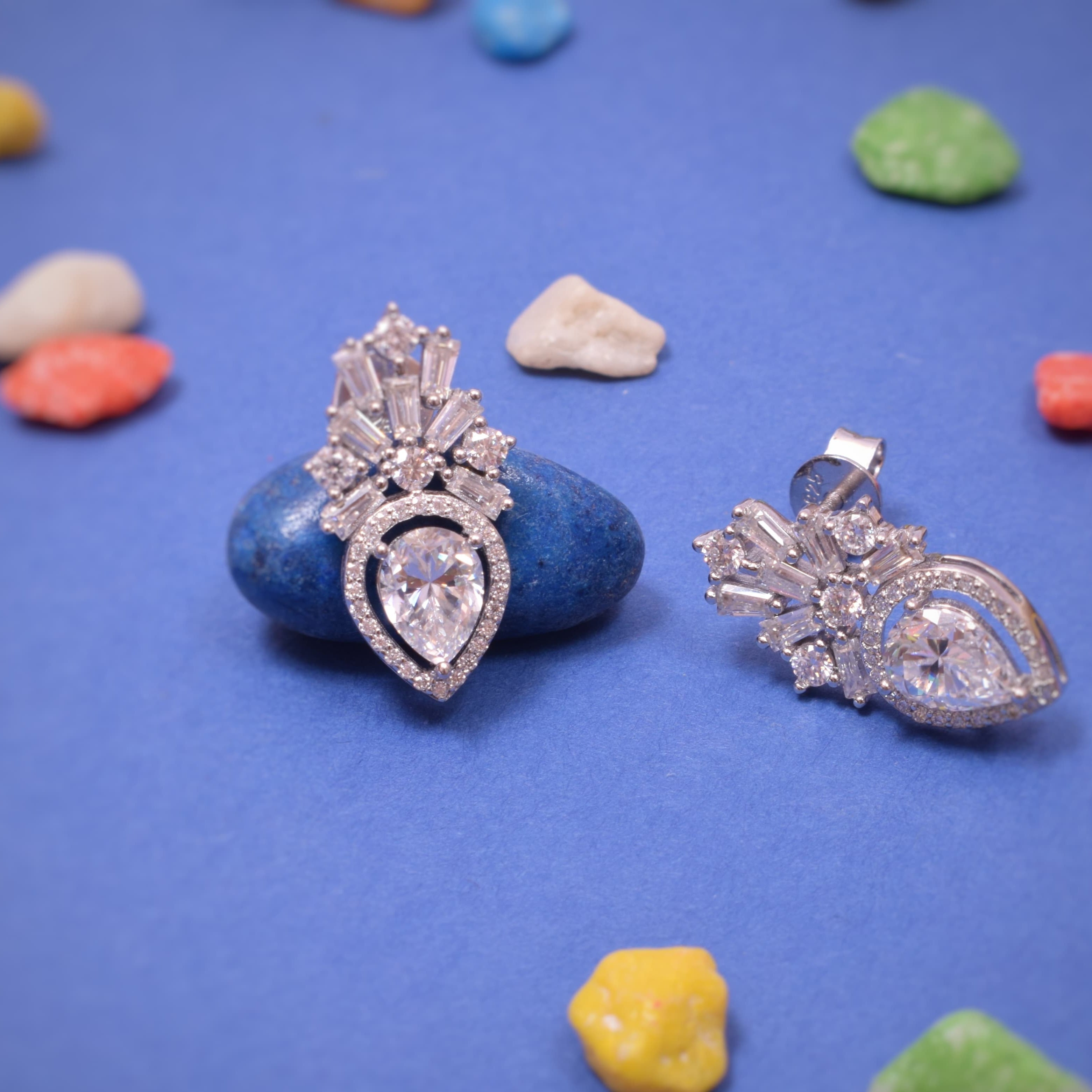 Statement Pear Shape earrings