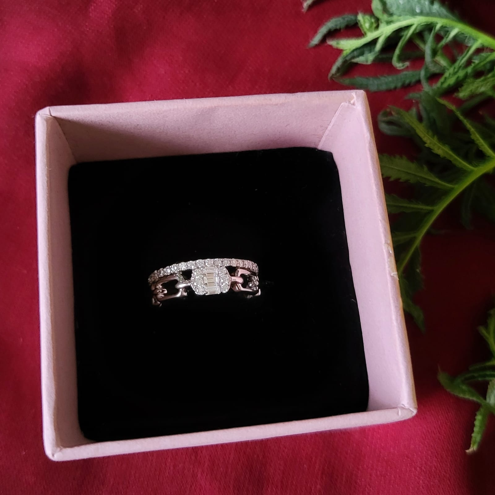 Eterna ring band