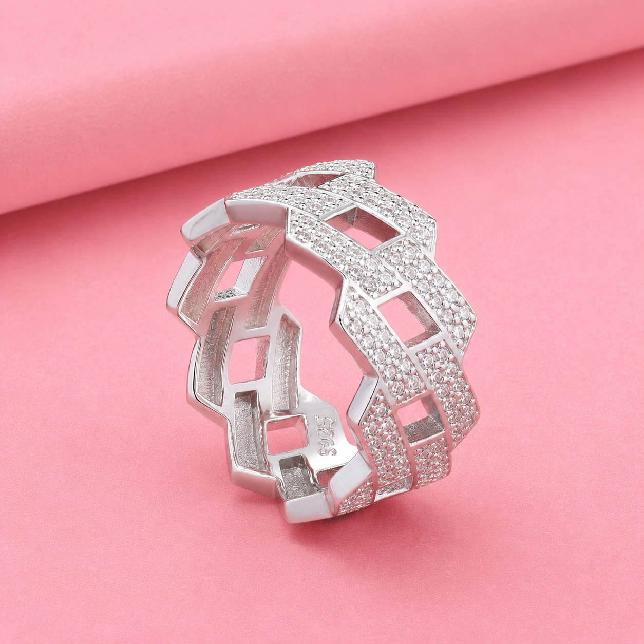 Prong Cuban Ring for him in Sterling Silver with Moissanite