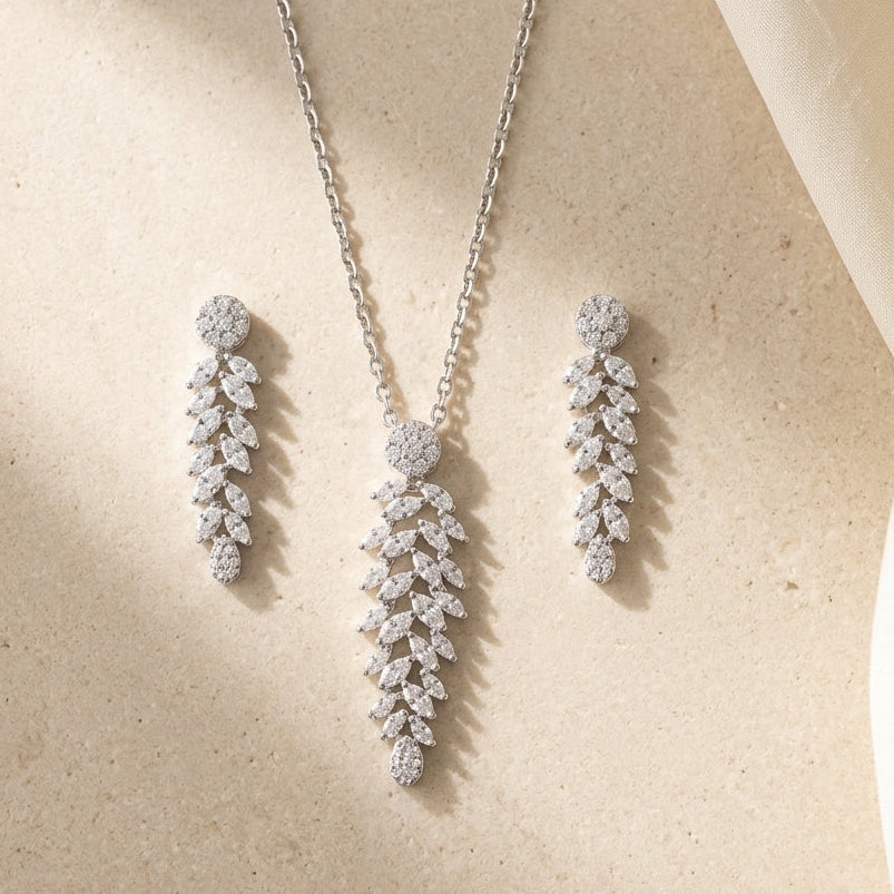 Imperial Silver Plume Pendant Set in Moissanite