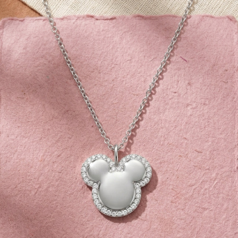 Teddy Pendant in Sterling Silver with Moissanite