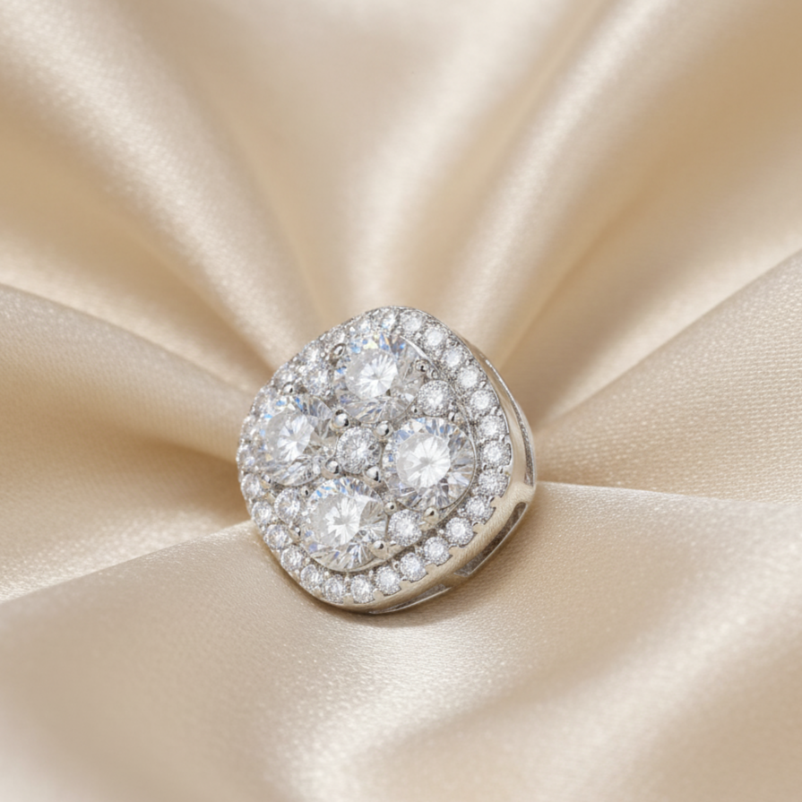 Minimalist Everyday wear Moissanite Pendant in Silver